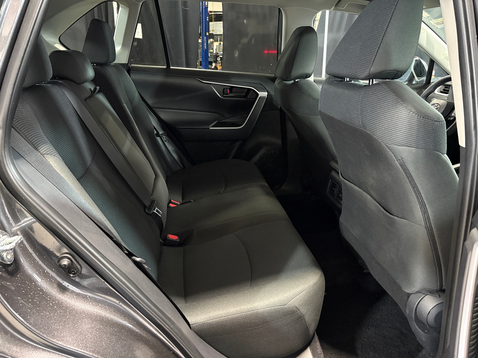 Thumbnail: 2025 Toyota RAV4 - 6