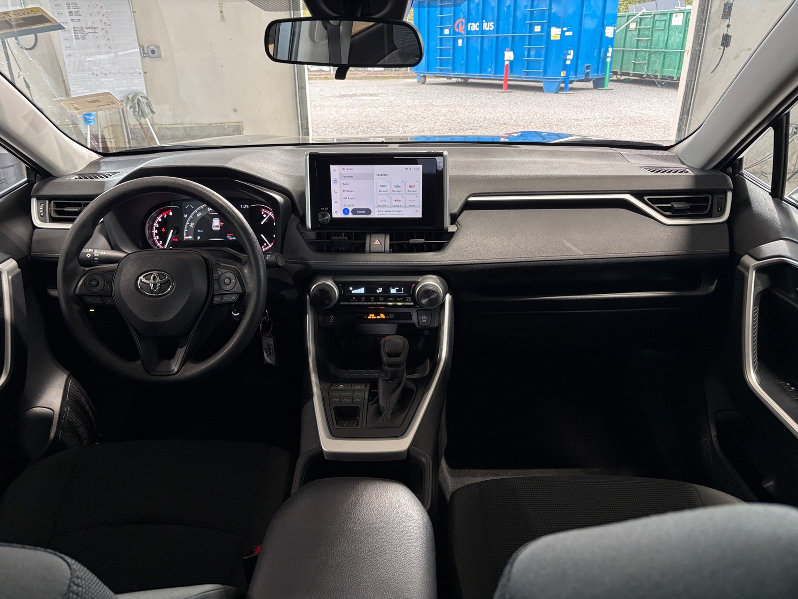 Thumbnail: 2025 Toyota RAV4 - 3