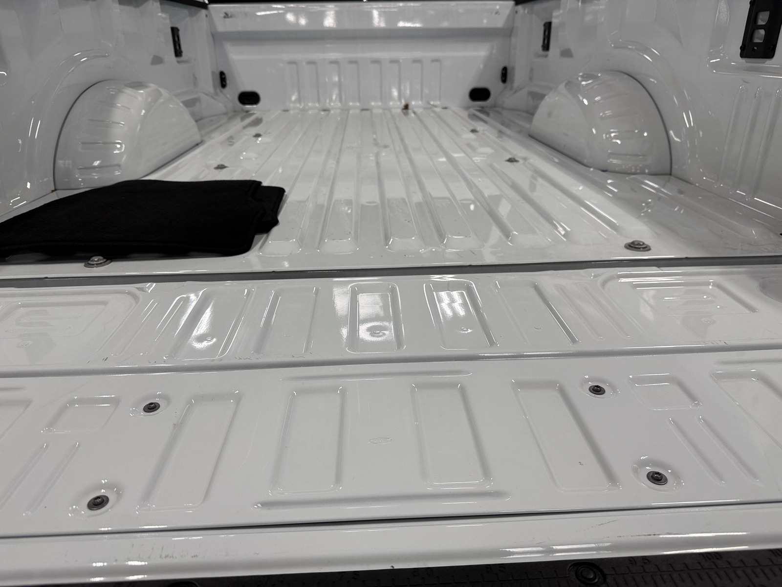 Thumbnail: 2025 Ford Econoline - 6