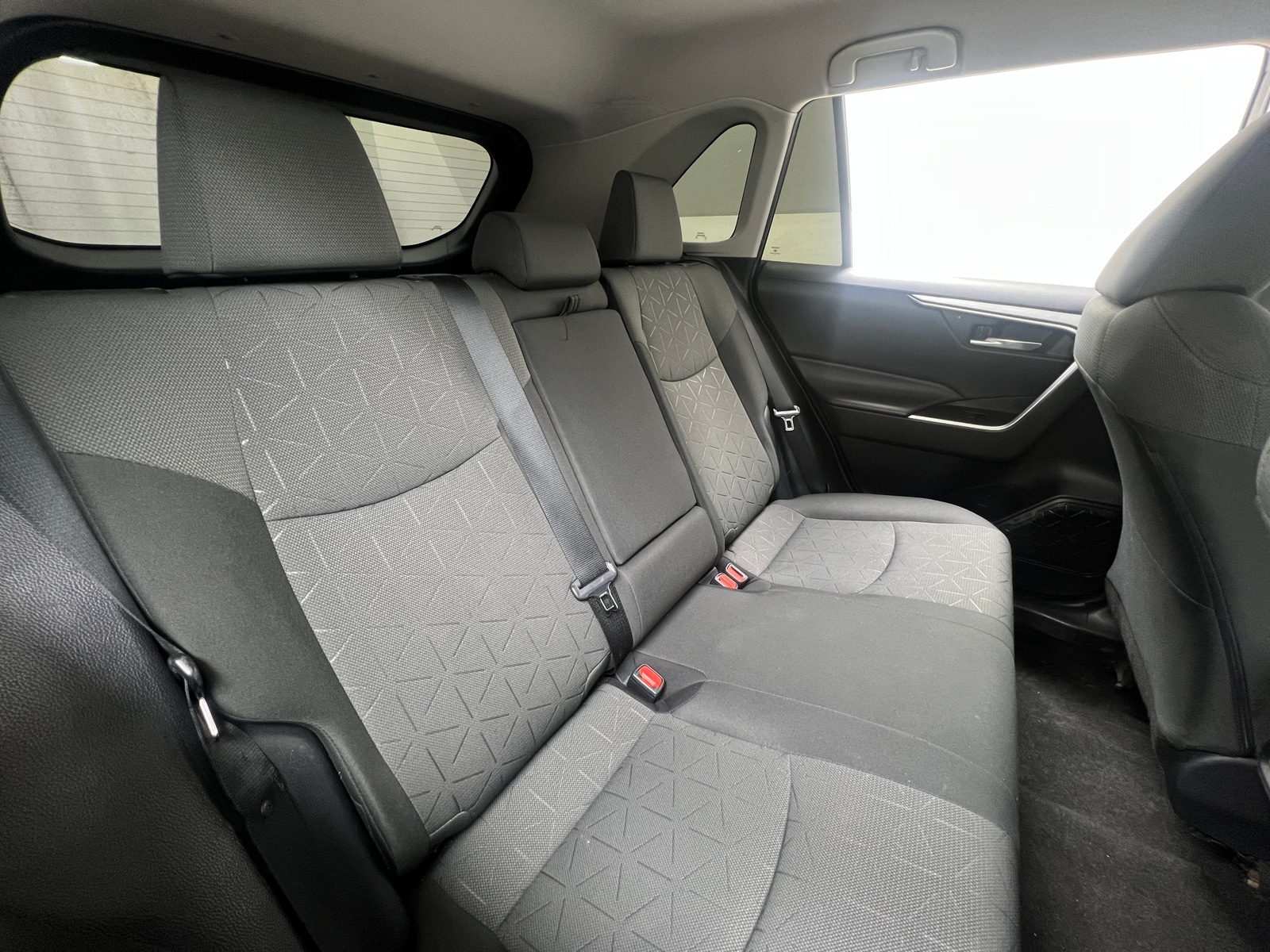 Thumbnail: 2020 Toyota RAV4 - 6