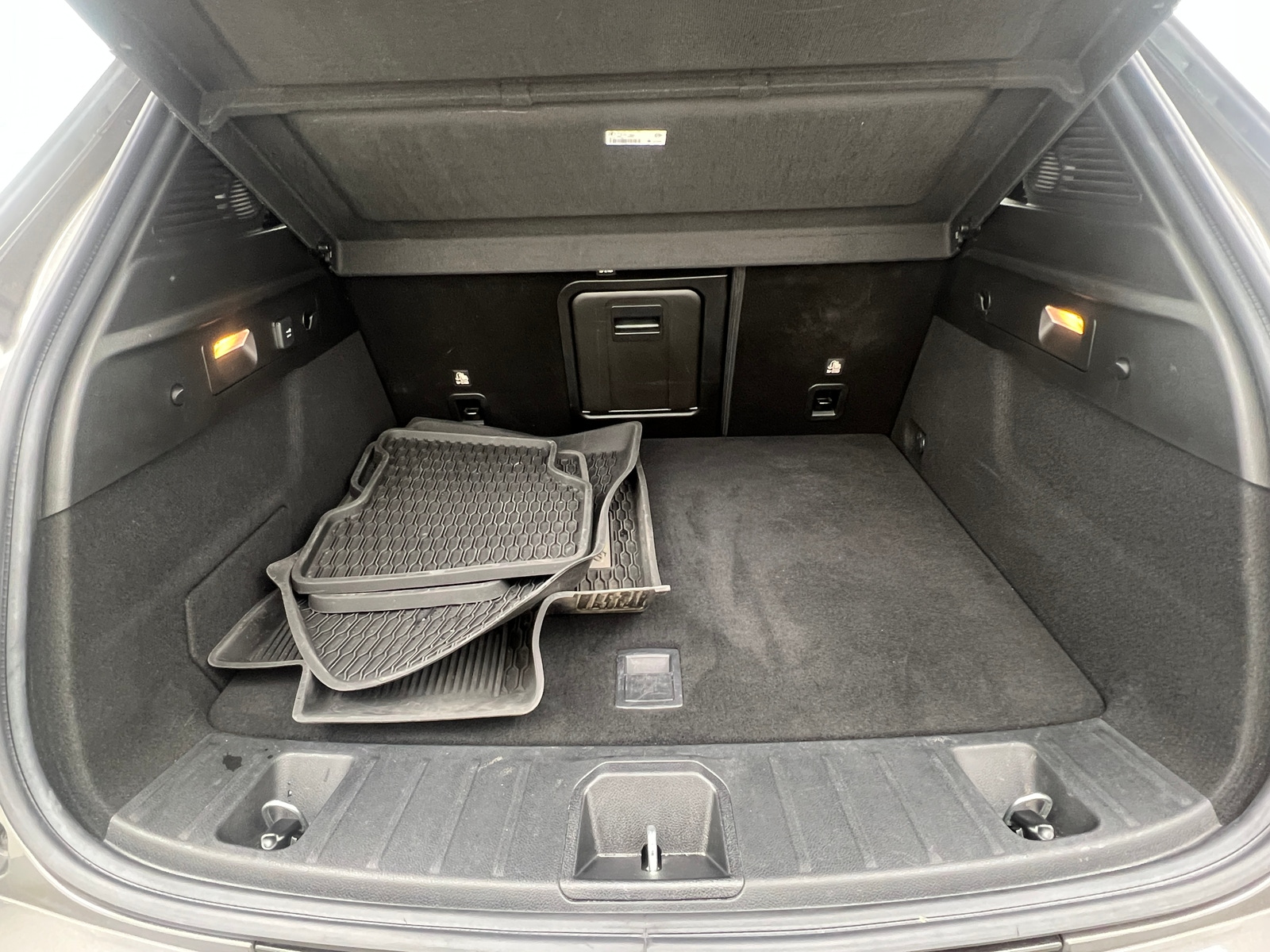 Thumbnail: 2024 Alfa Romeo Tonale - 7