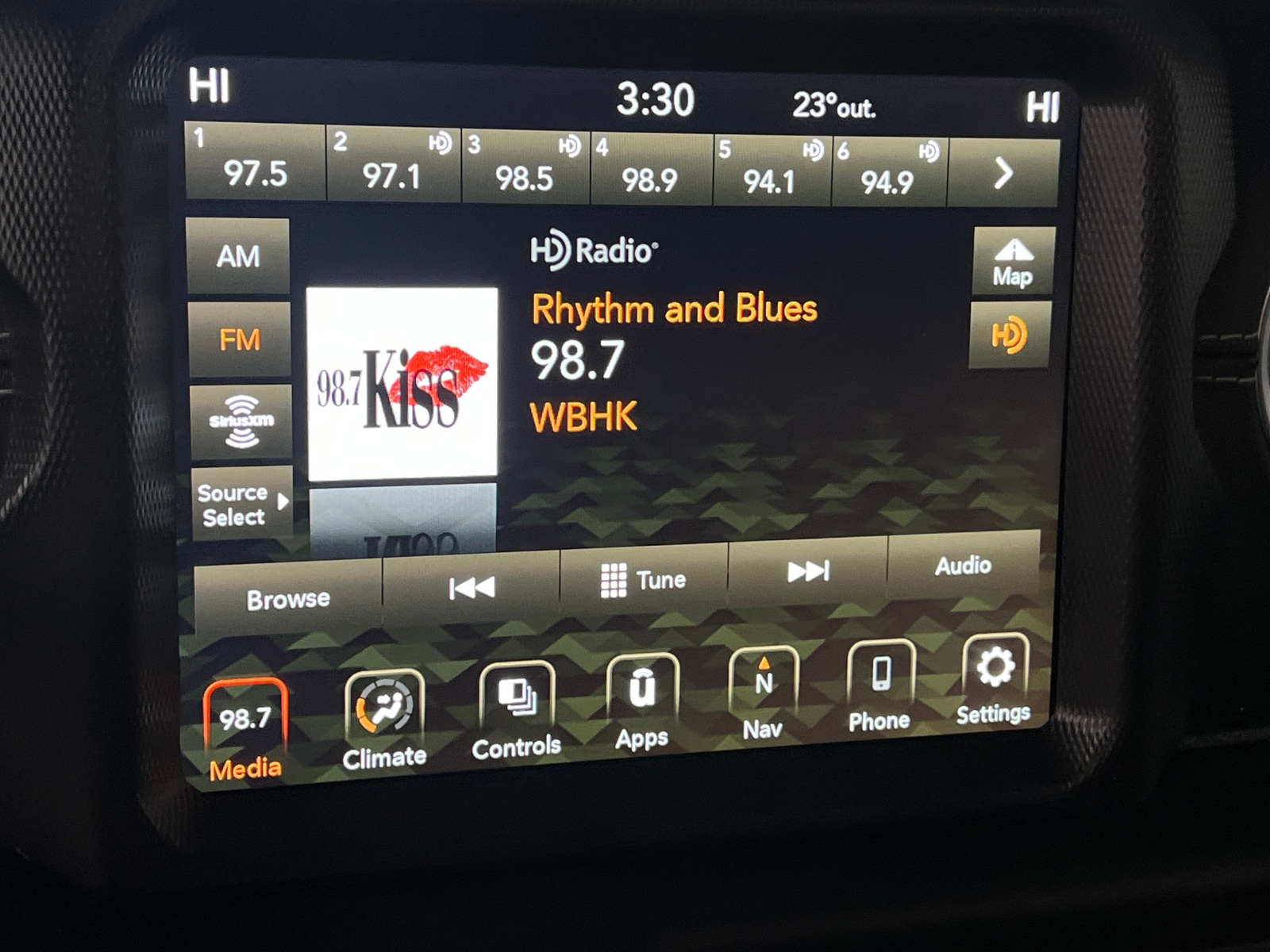 Thumbnail: 2022 Jeep Wrangler - 3