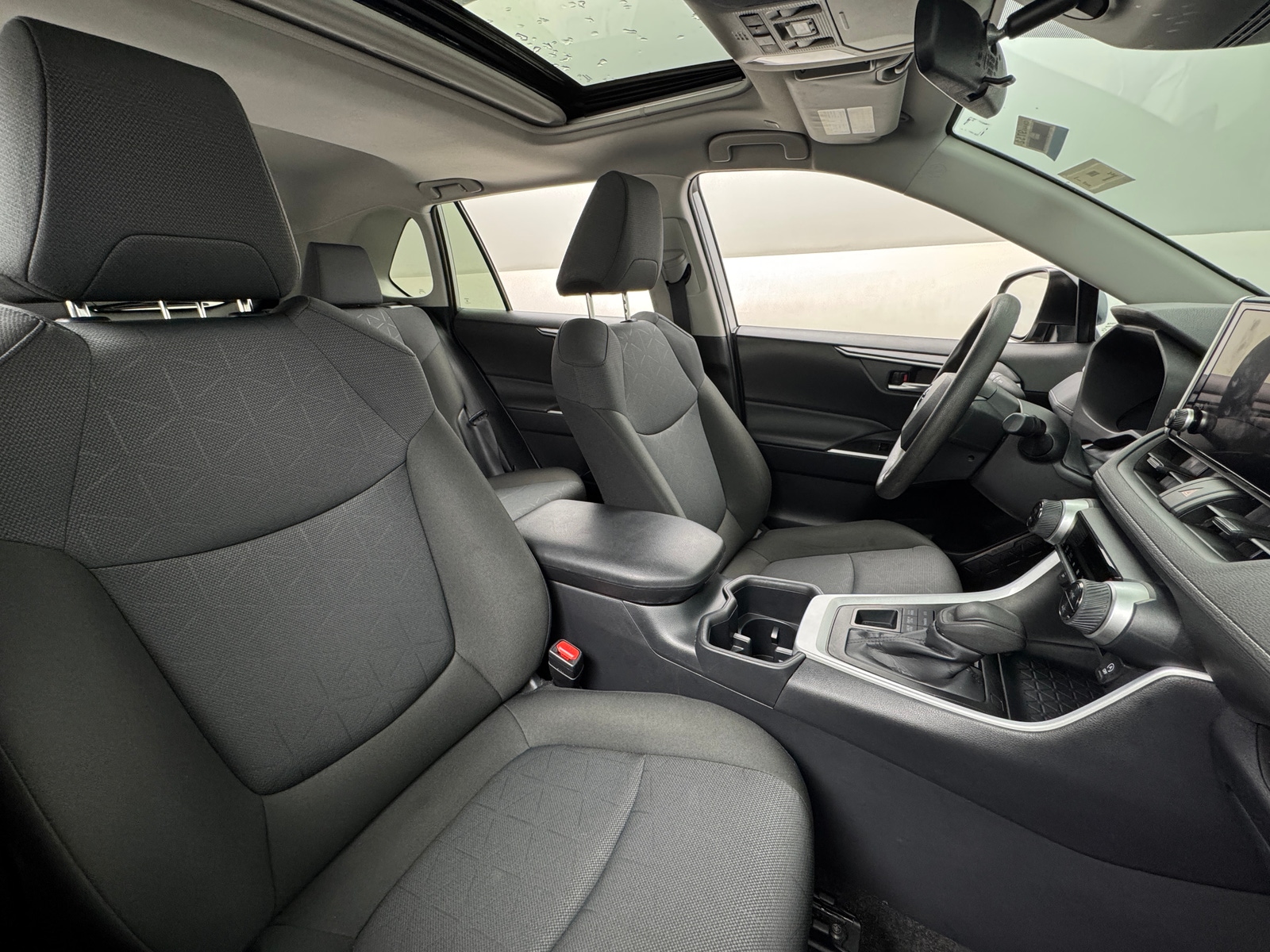 Thumbnail: 2025 Toyota RAV4 - 2