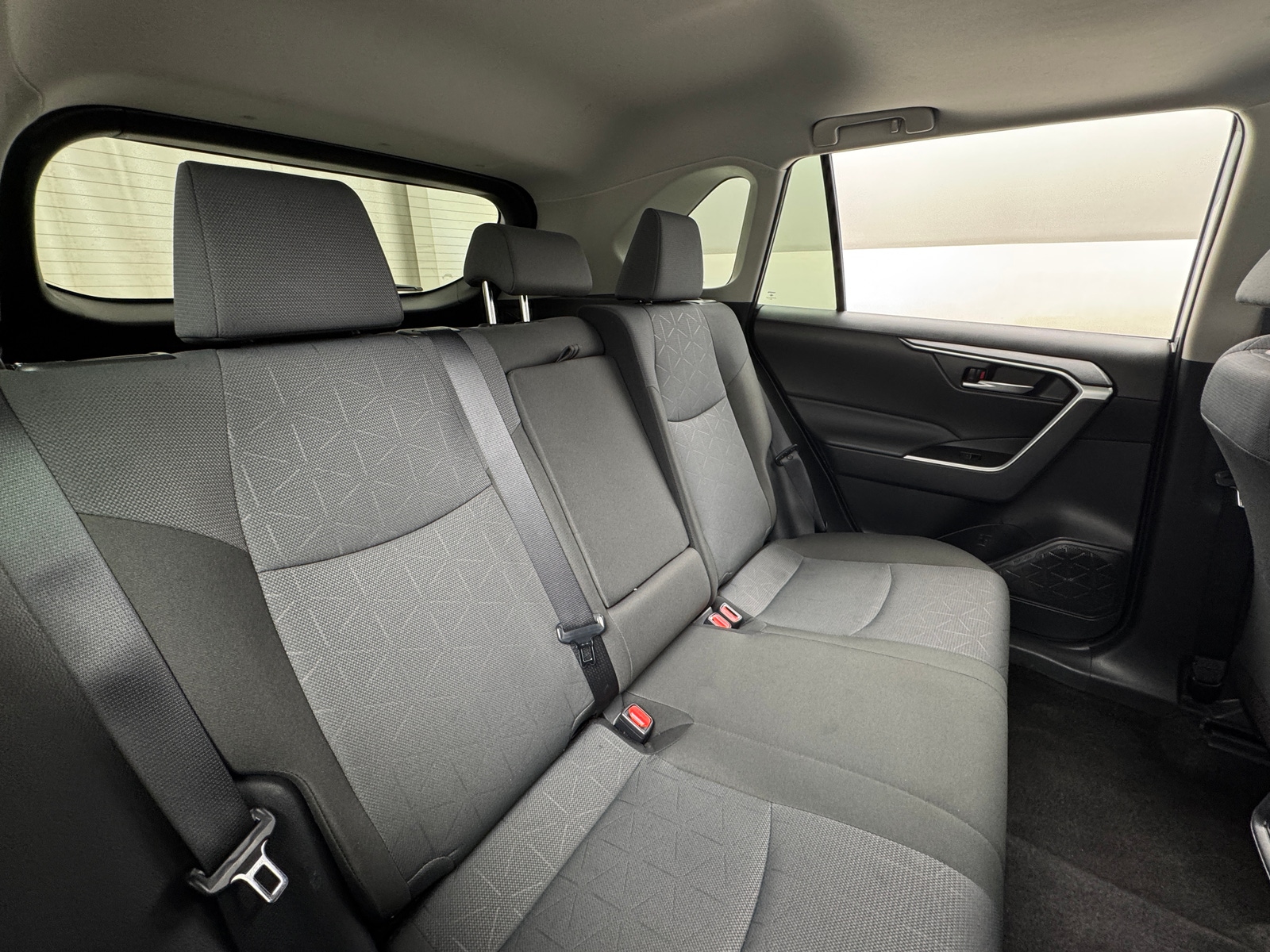 Thumbnail: 2025 Toyota RAV4 - 6