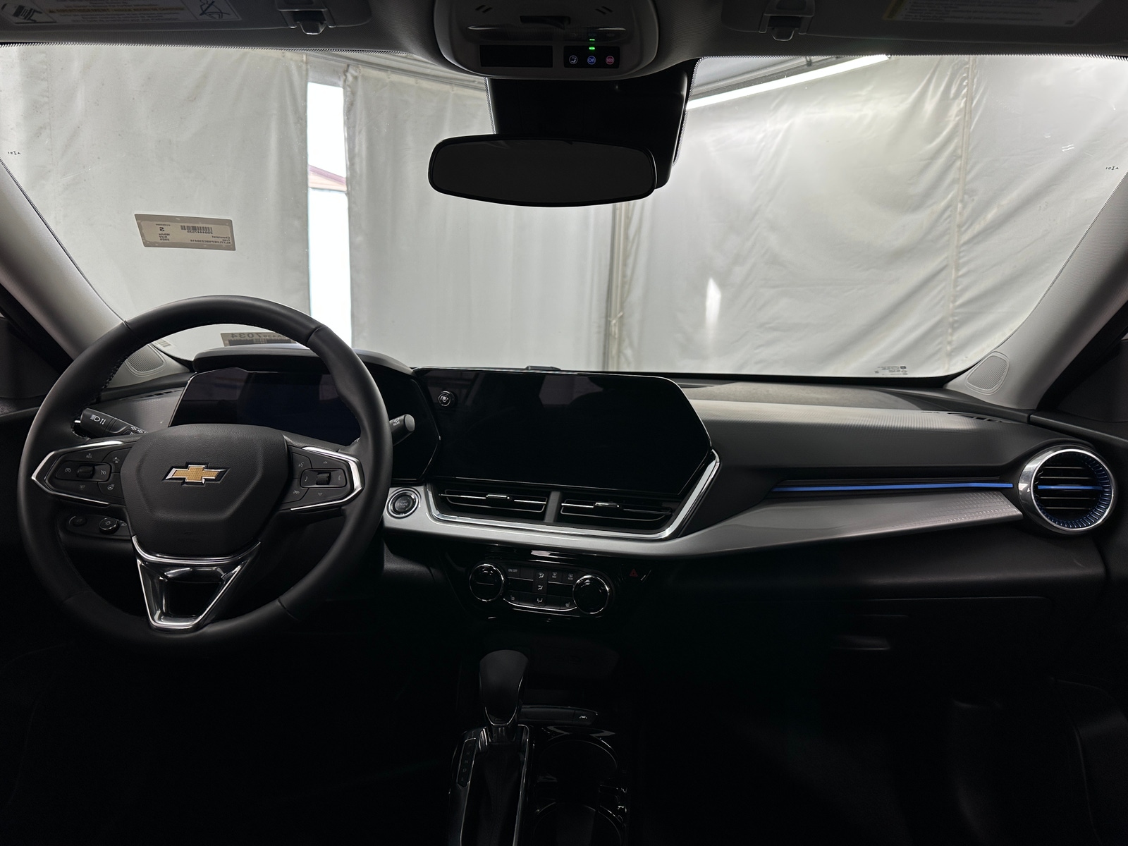 Thumbnail: 2025 Chevrolet Trax - 3