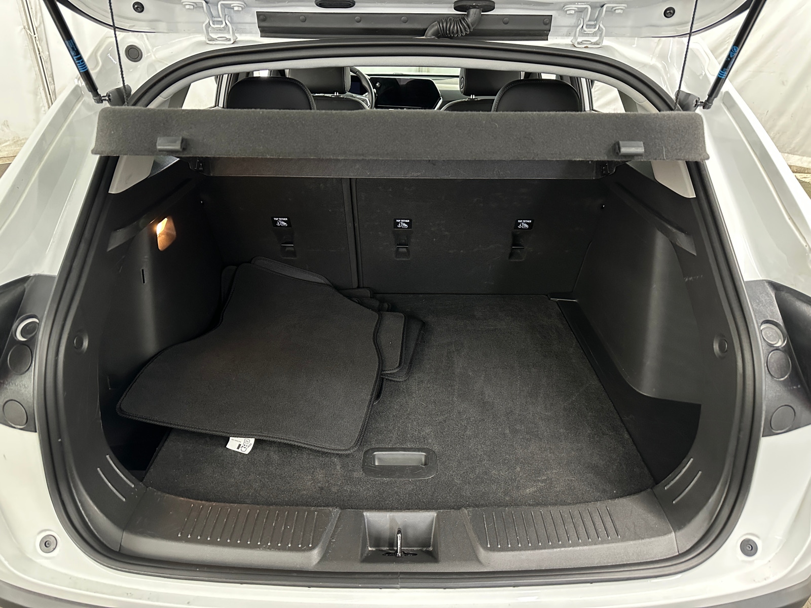 Thumbnail: 2025 Chevrolet Trax - 7