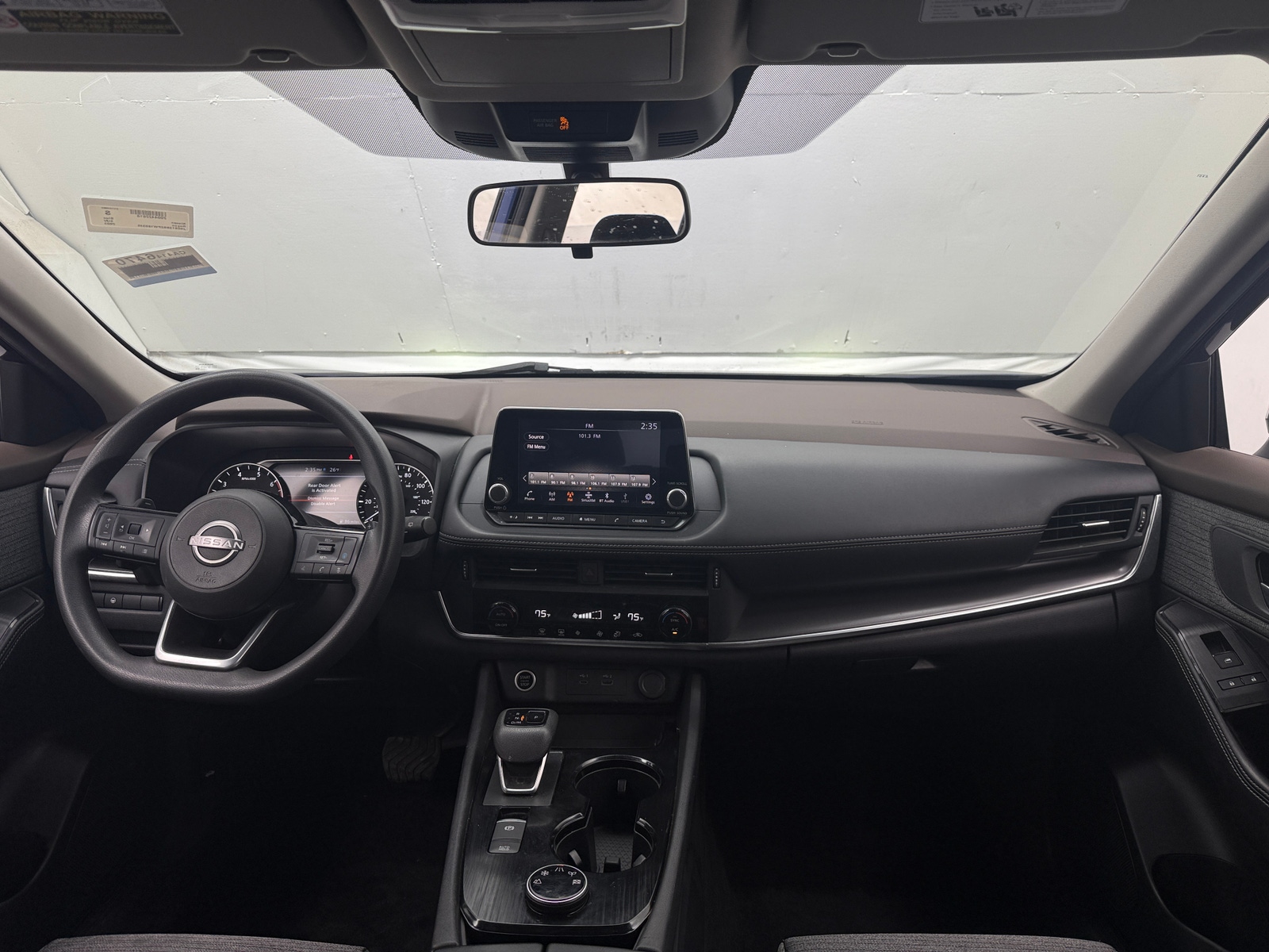 Thumbnail: 2023 Nissan Rogue - 3