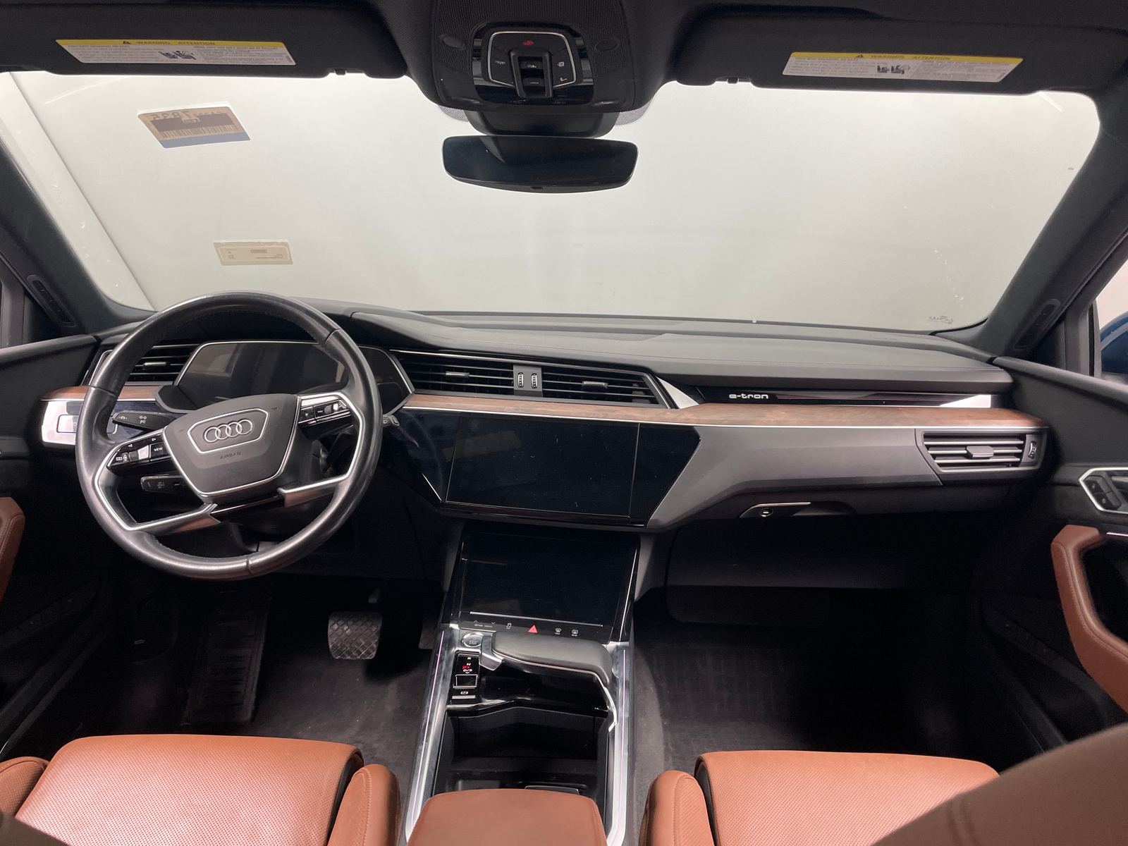 Thumbnail: 2019 Audi e-tron - 2