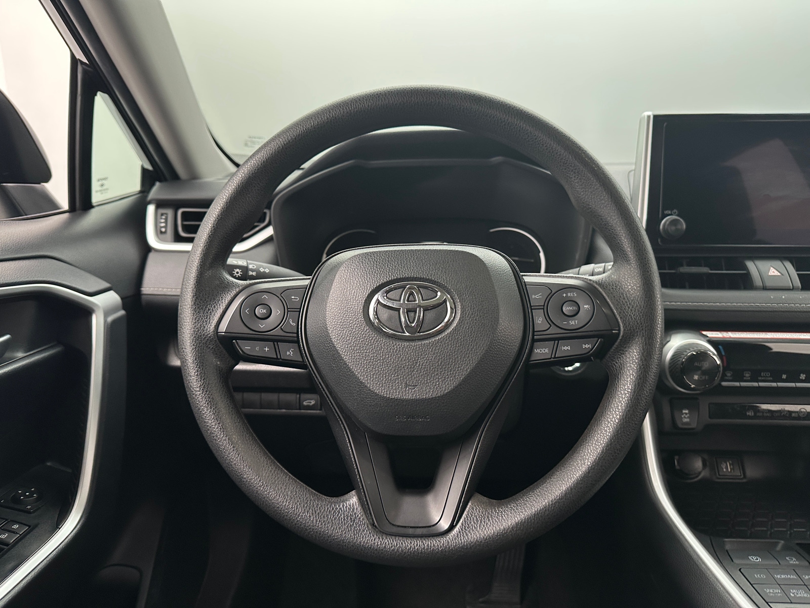 Thumbnail: 2025 Toyota RAV4 - 5