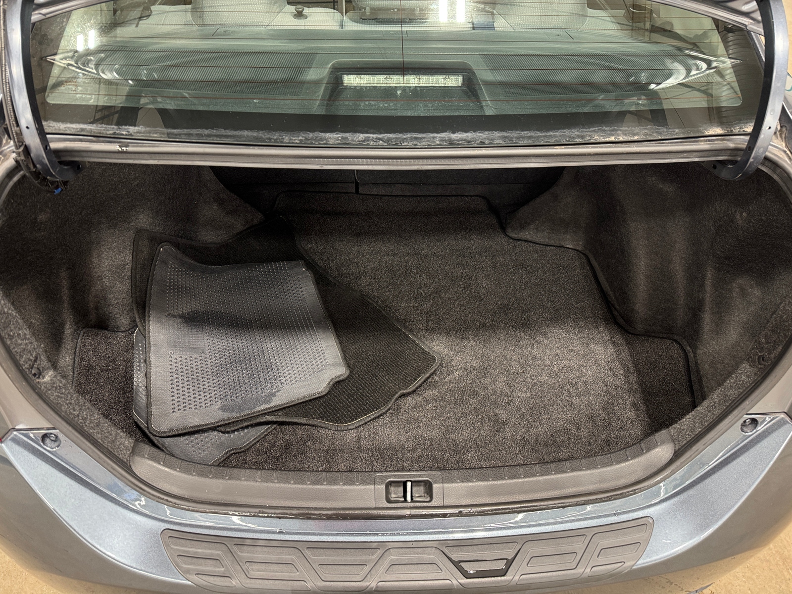 Thumbnail: 2015 Toyota Corolla - 7