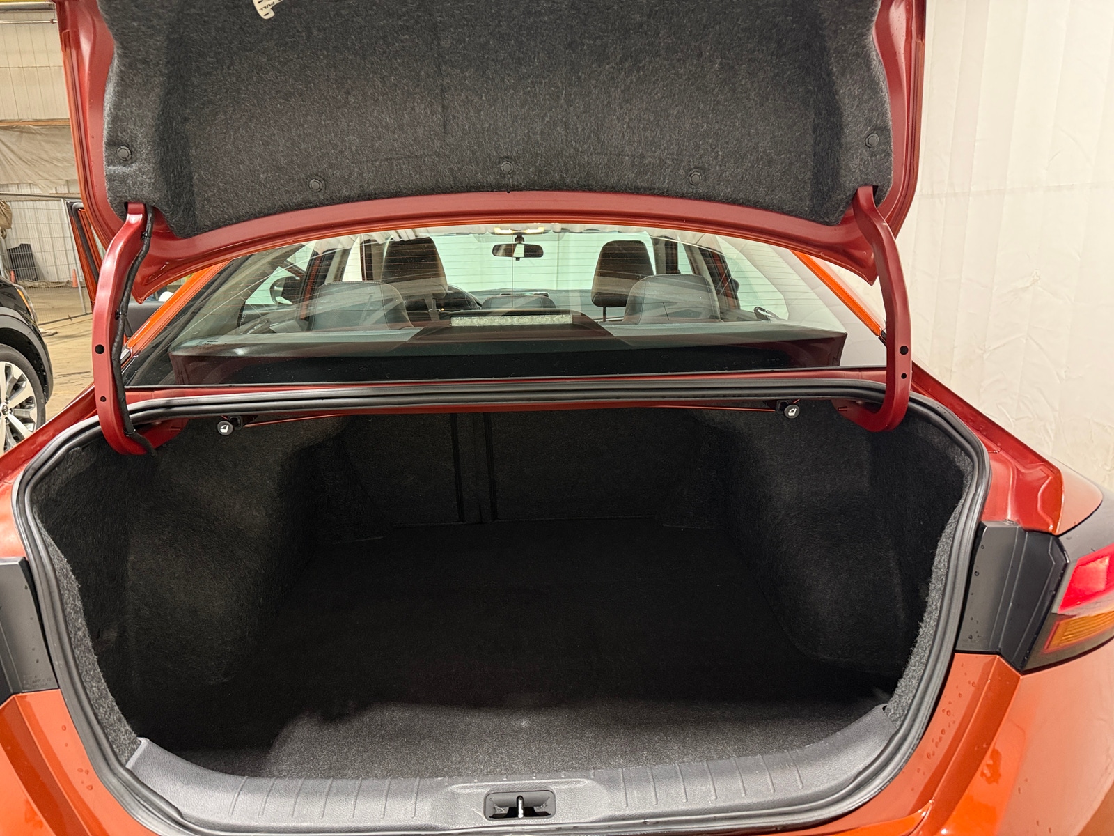 Thumbnail: 2019 Nissan Altima - 7