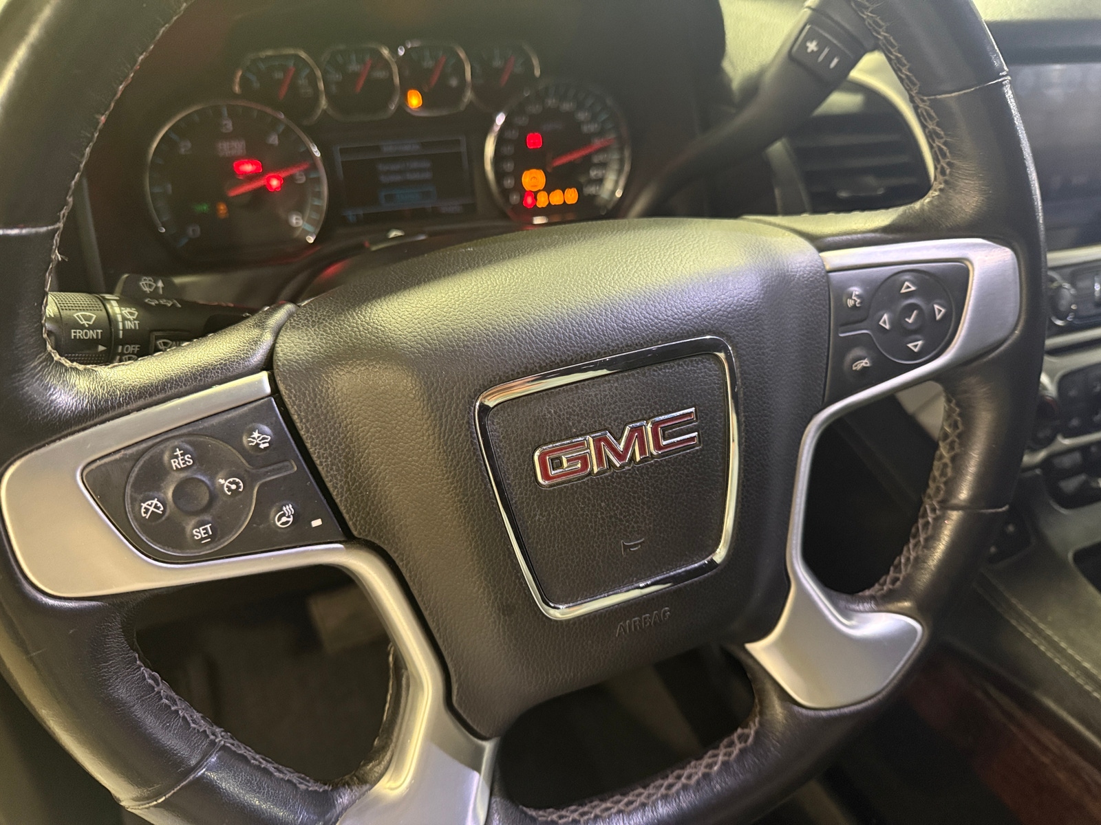 Thumbnail: 2020 GMC Yukon - 4