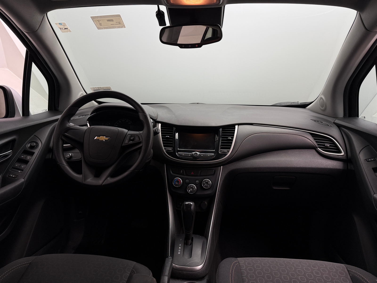 Thumbnail: 2020 Chevrolet Trax - 3