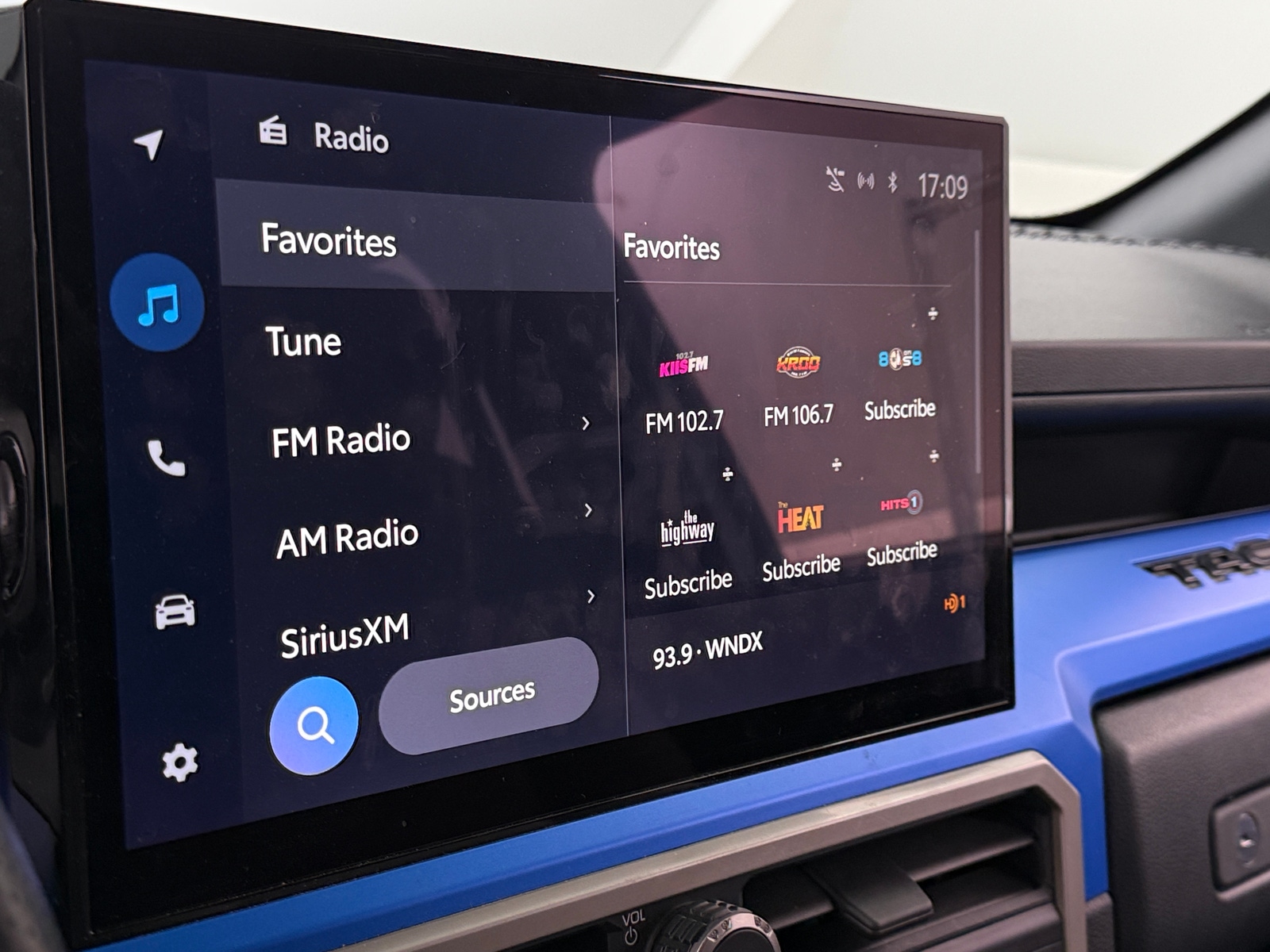 Thumbnail: 2024 Toyota Tacoma - 4