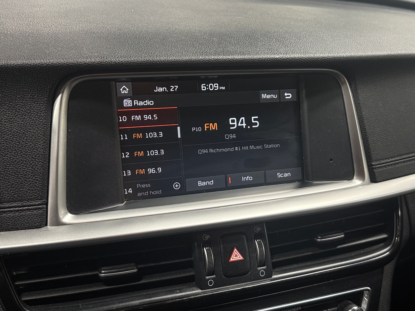 Thumbnail: 2019 Kia Optima - 4