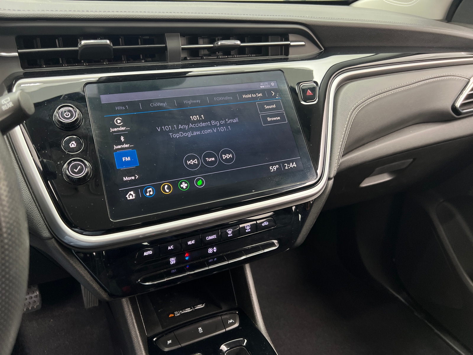 Thumbnail: 2022 Chevrolet Bolt EUV - 4