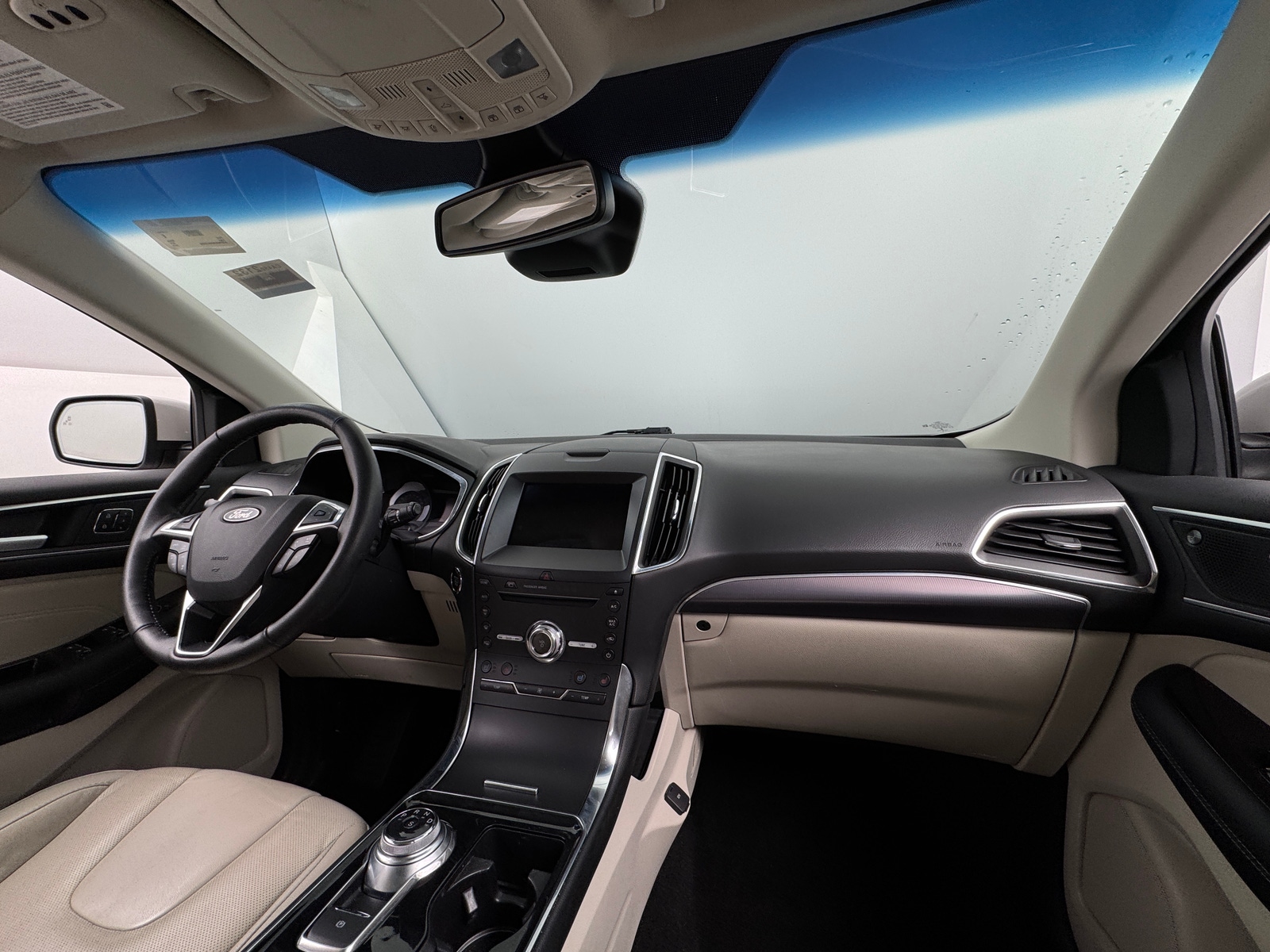 Thumbnail: 2019 Ford Edge - 2