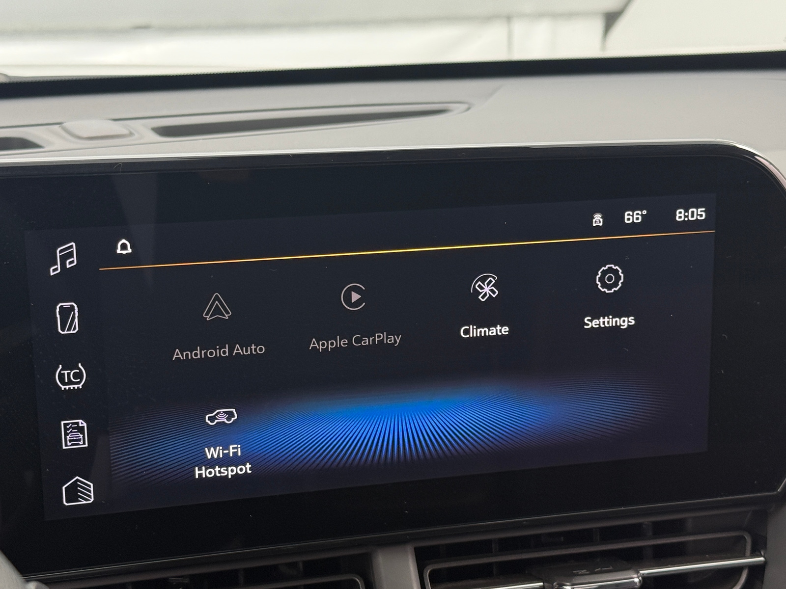 Thumbnail: 2025 Chevrolet Trax - 4