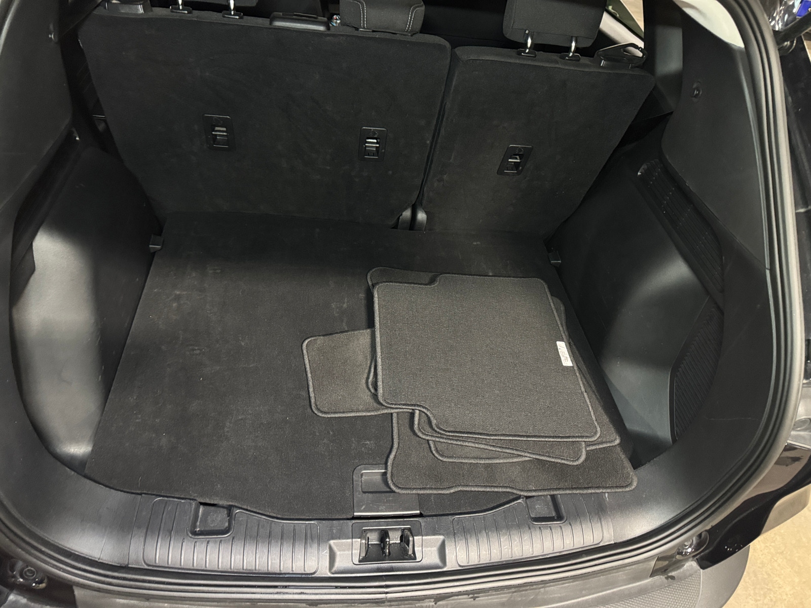 Thumbnail: 2025 Ford Escape - 7