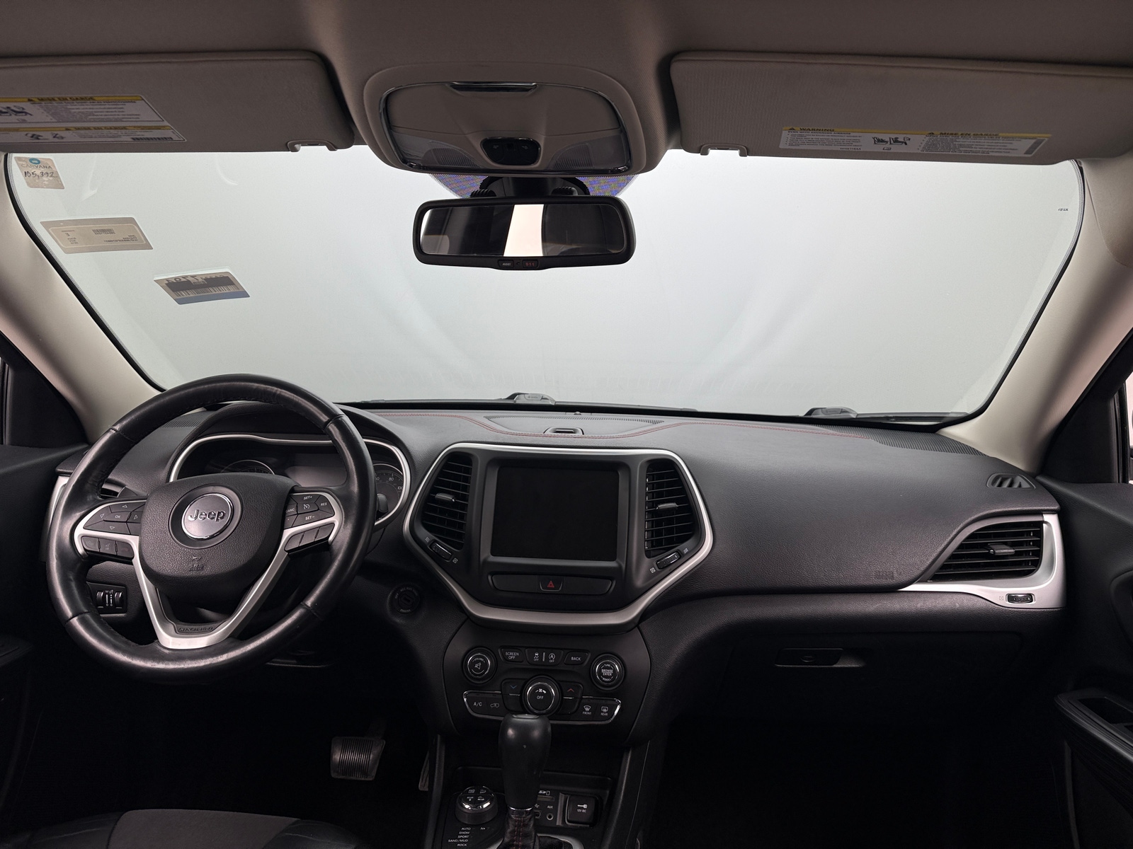 Thumbnail: 2015 Jeep Cherokee - 3