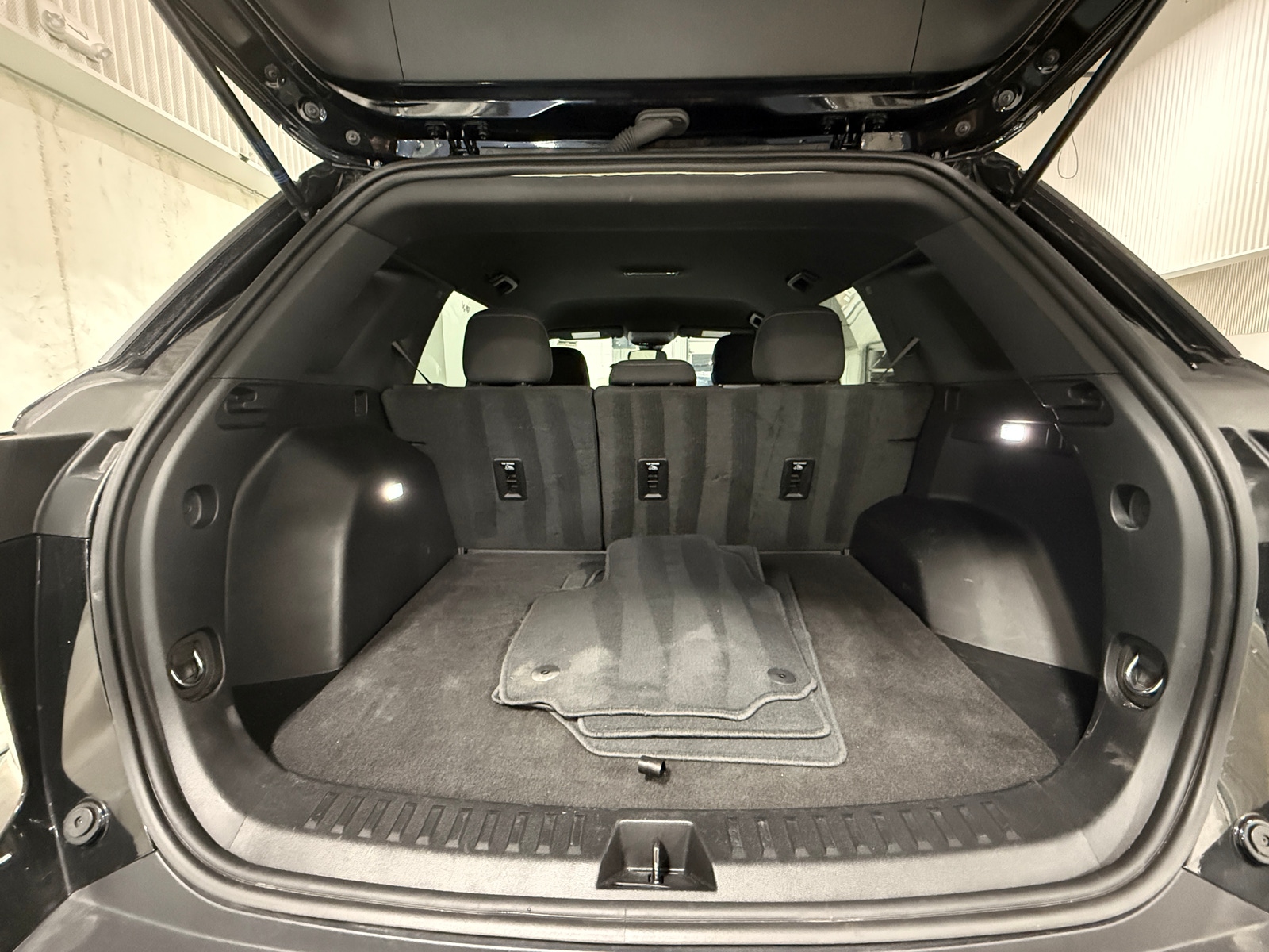 Thumbnail: 2025 Chevrolet Equinox - 7