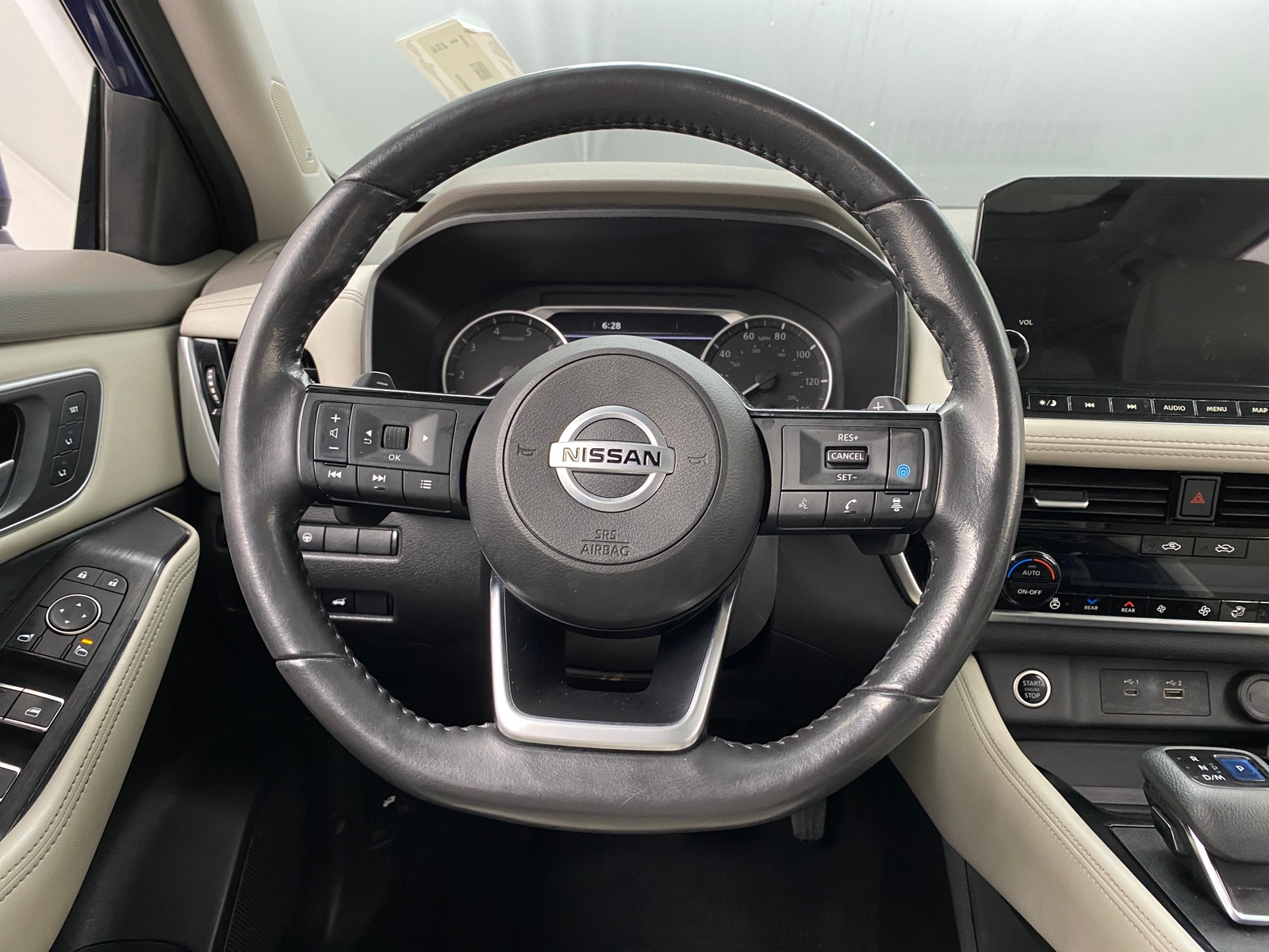 Thumbnail: 2021 Nissan Rogue - 4