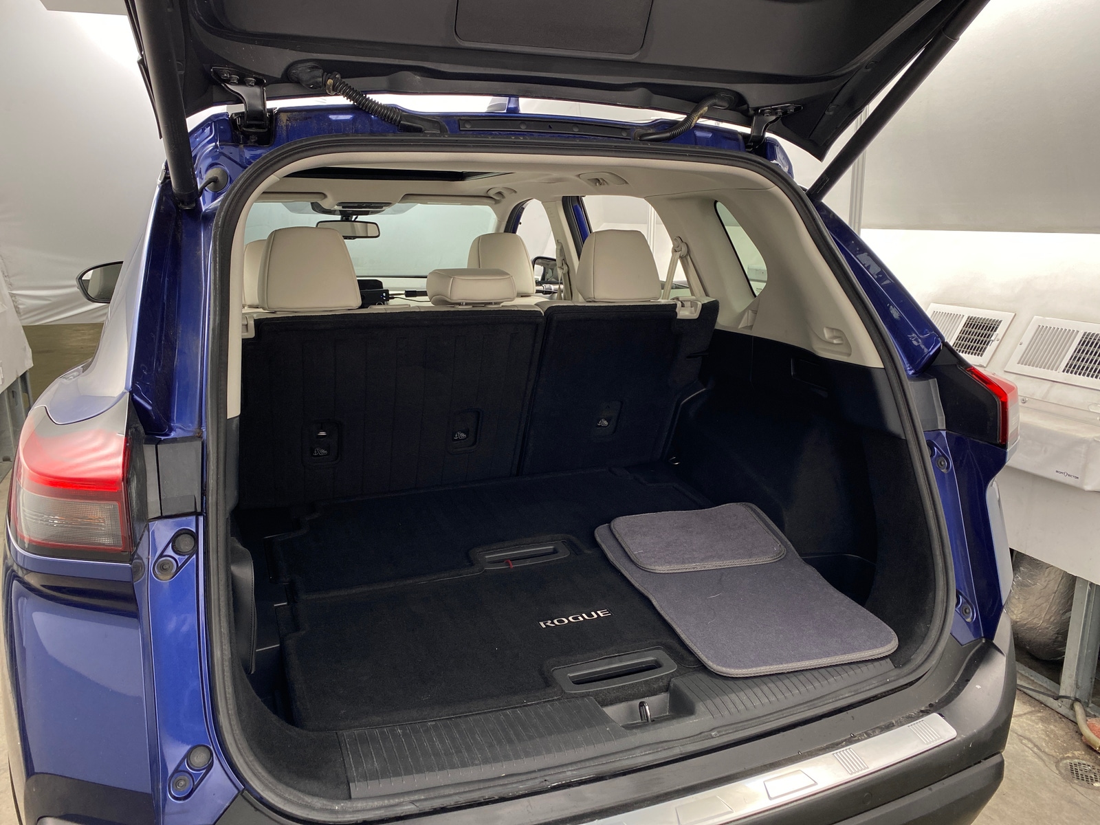 Thumbnail: 2021 Nissan Rogue - 6