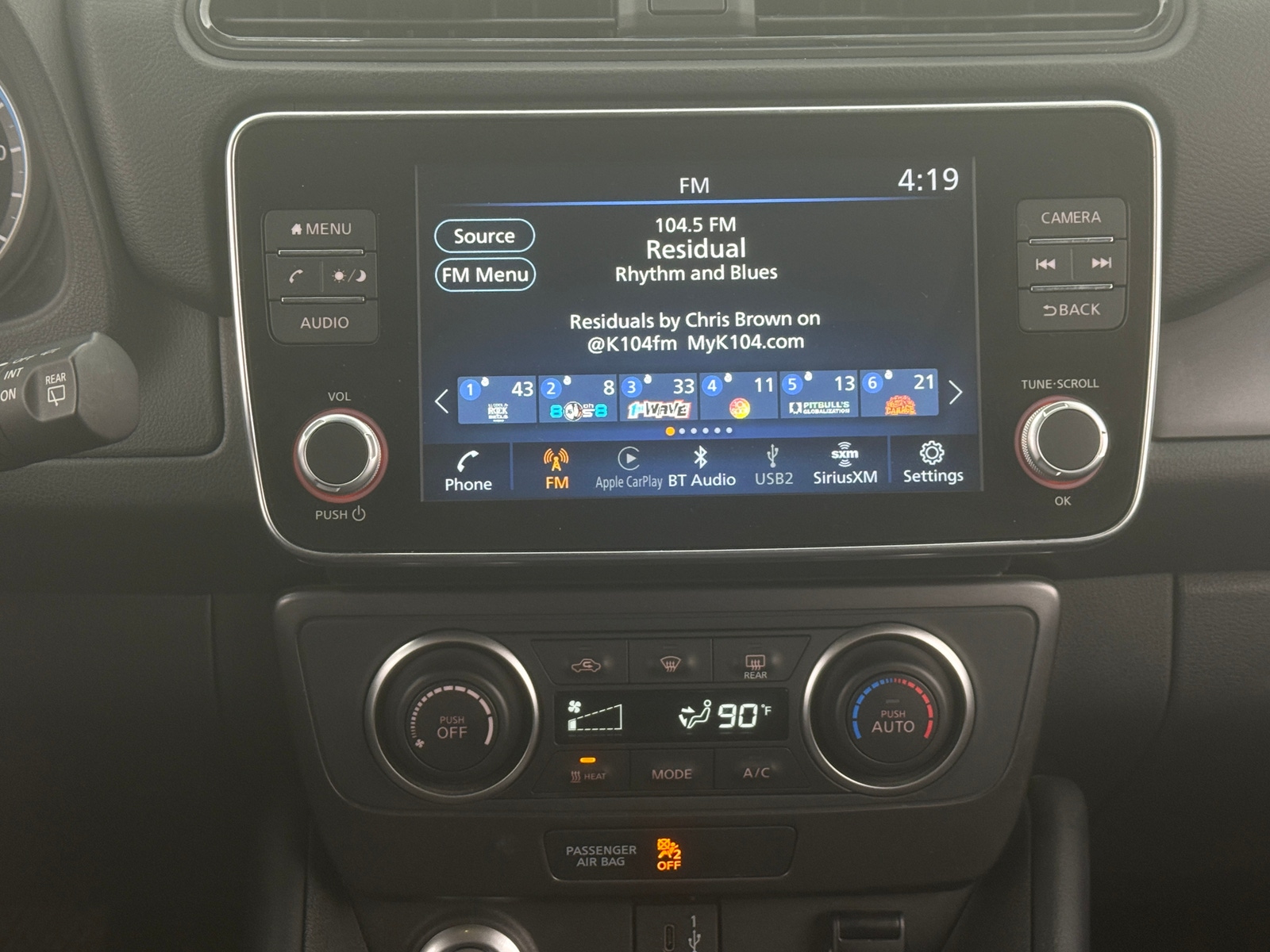 Thumbnail: 2022 Nissan Leaf - 4