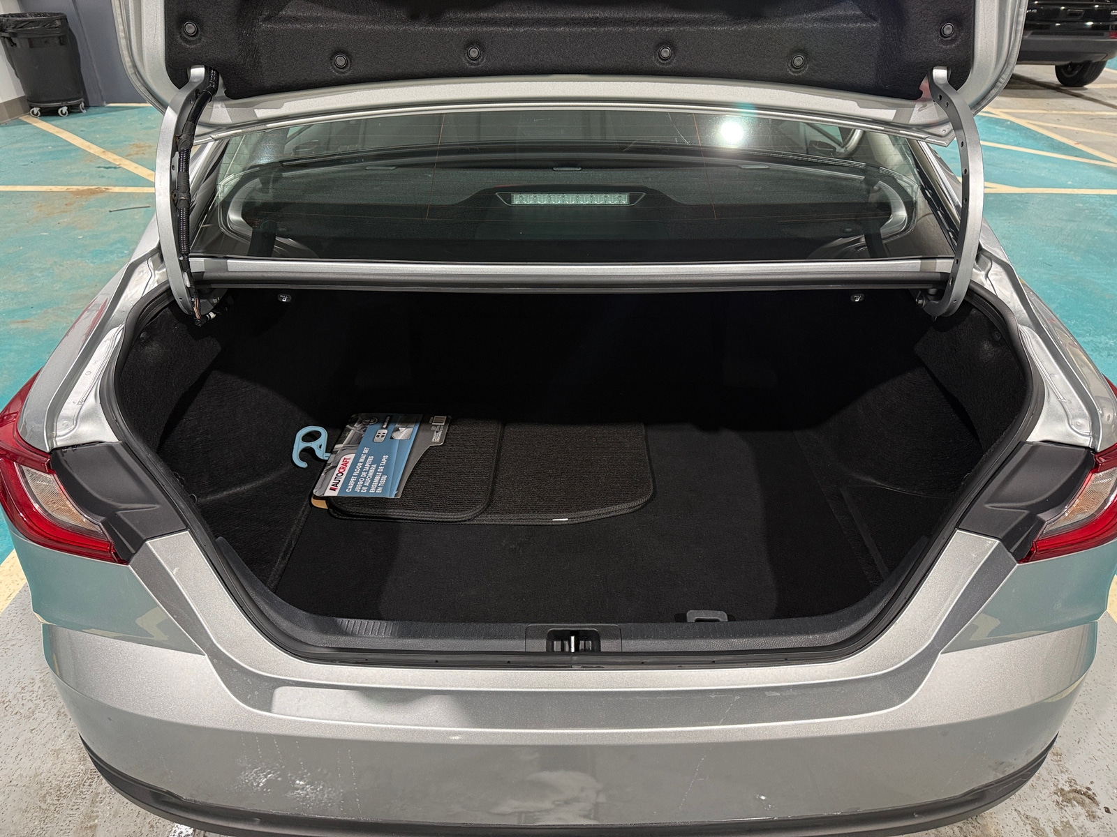 Thumbnail: 2025 Toyota Camry - 7