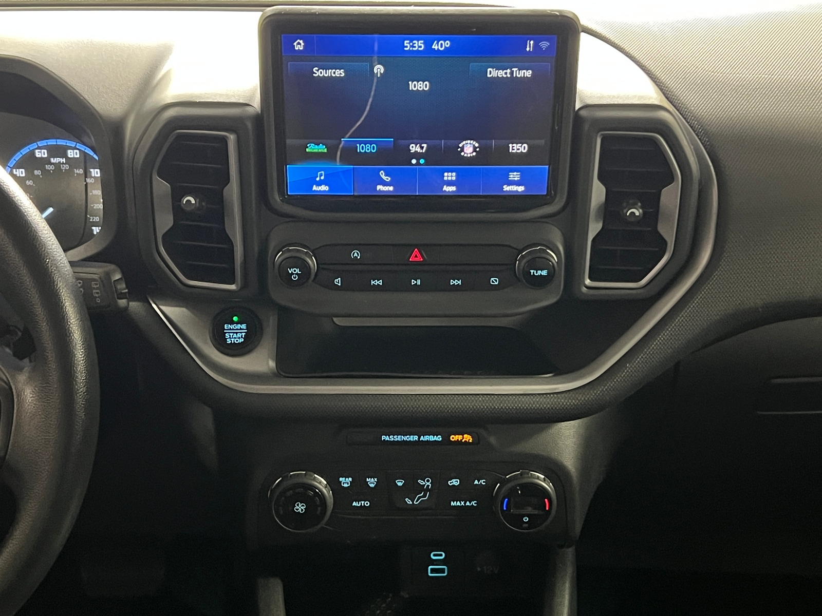 Thumbnail: 2021 Ford Bronco Sport - 4