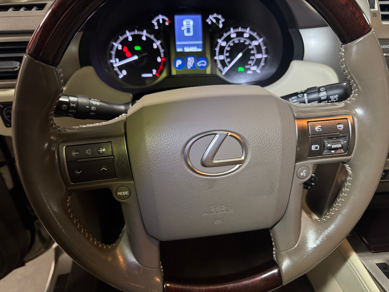 Thumbnail: 2016 Lexus GX - 4