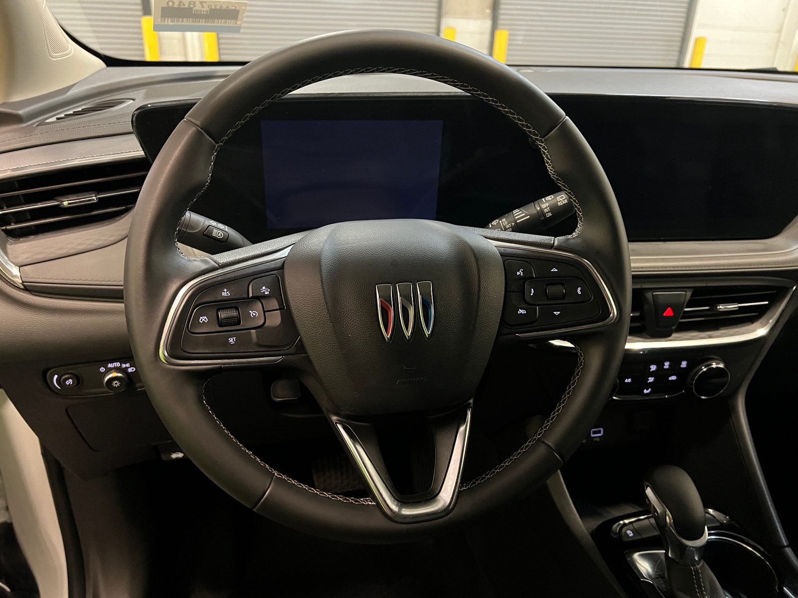 Thumbnail: 2025 Buick Encore GX - 4