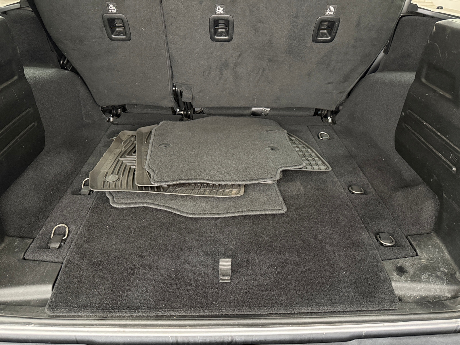 Thumbnail: 2019 Jeep Wrangler - 7