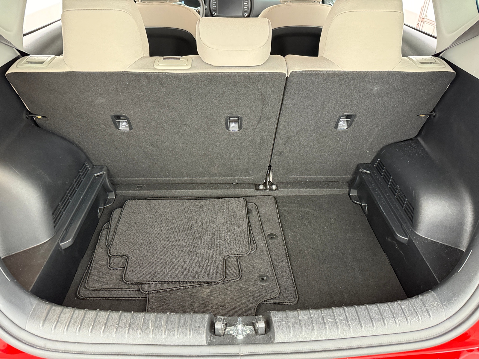 Thumbnail: 2025 Kia Soul - 7