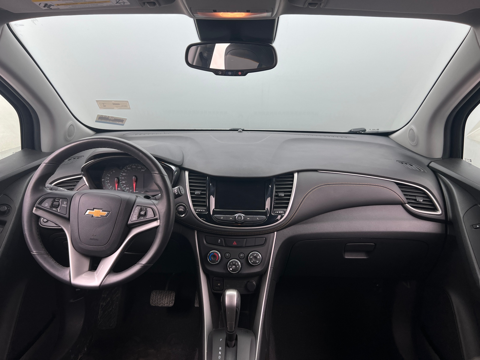 Thumbnail: 2020 Chevrolet Trax - 3