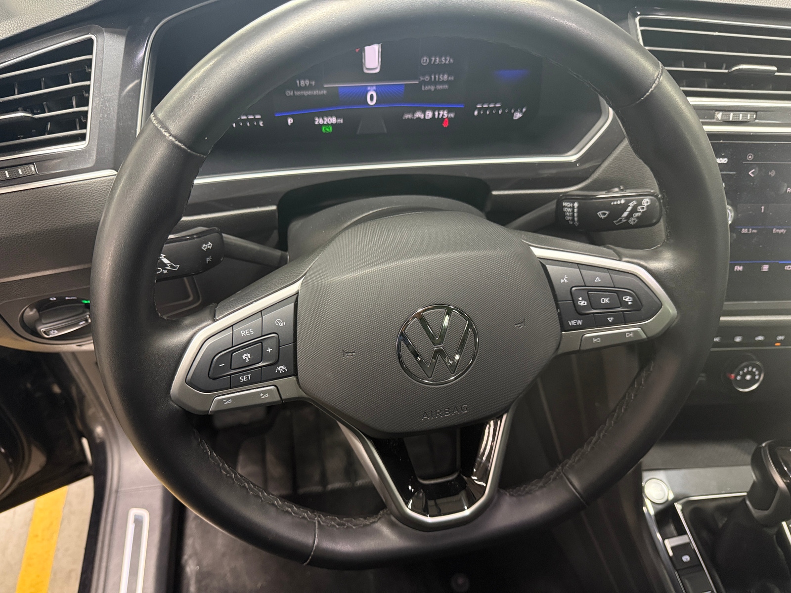 Thumbnail: 2024 Volkswagen Tiguan - 4