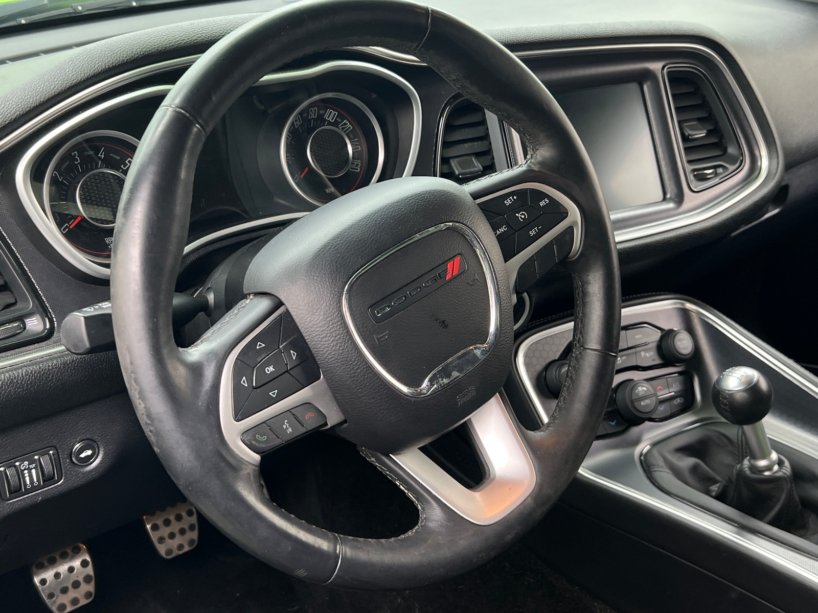 Thumbnail: 2015 Dodge Challenger - 3