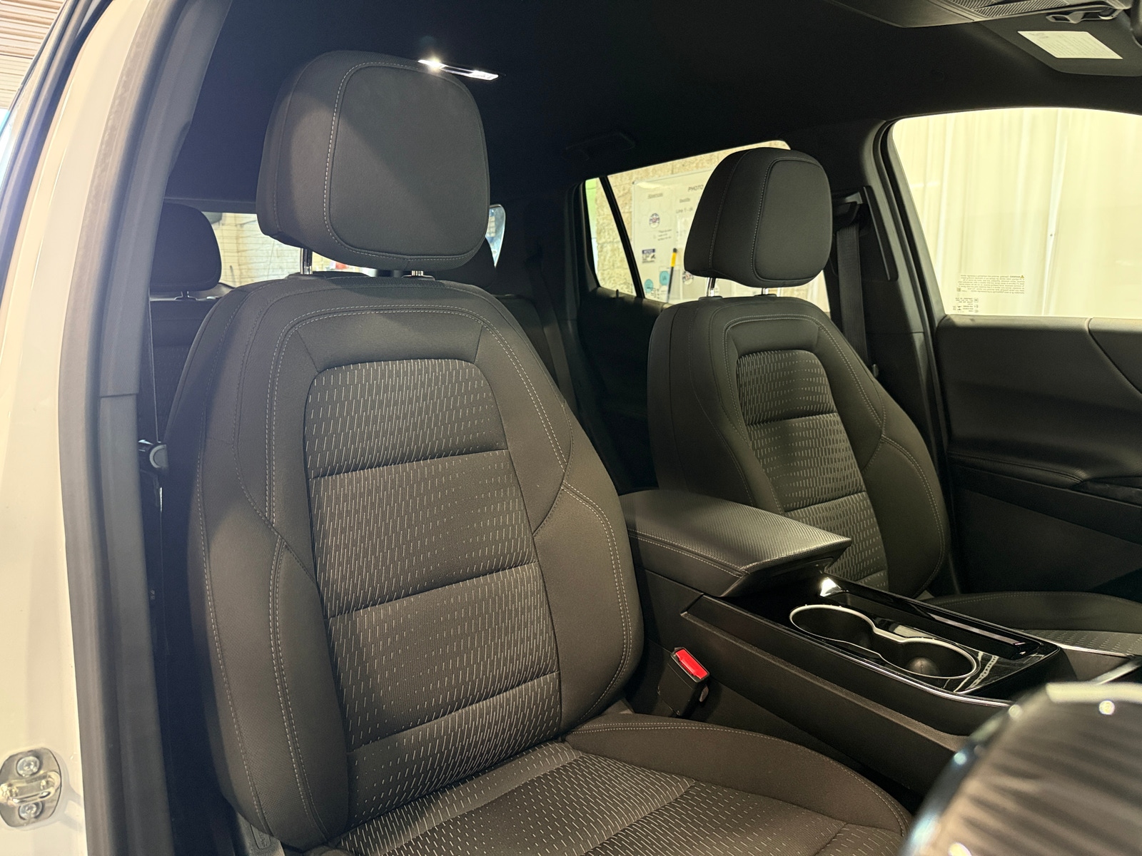 Thumbnail: 2025 Chevrolet Equinox - 2