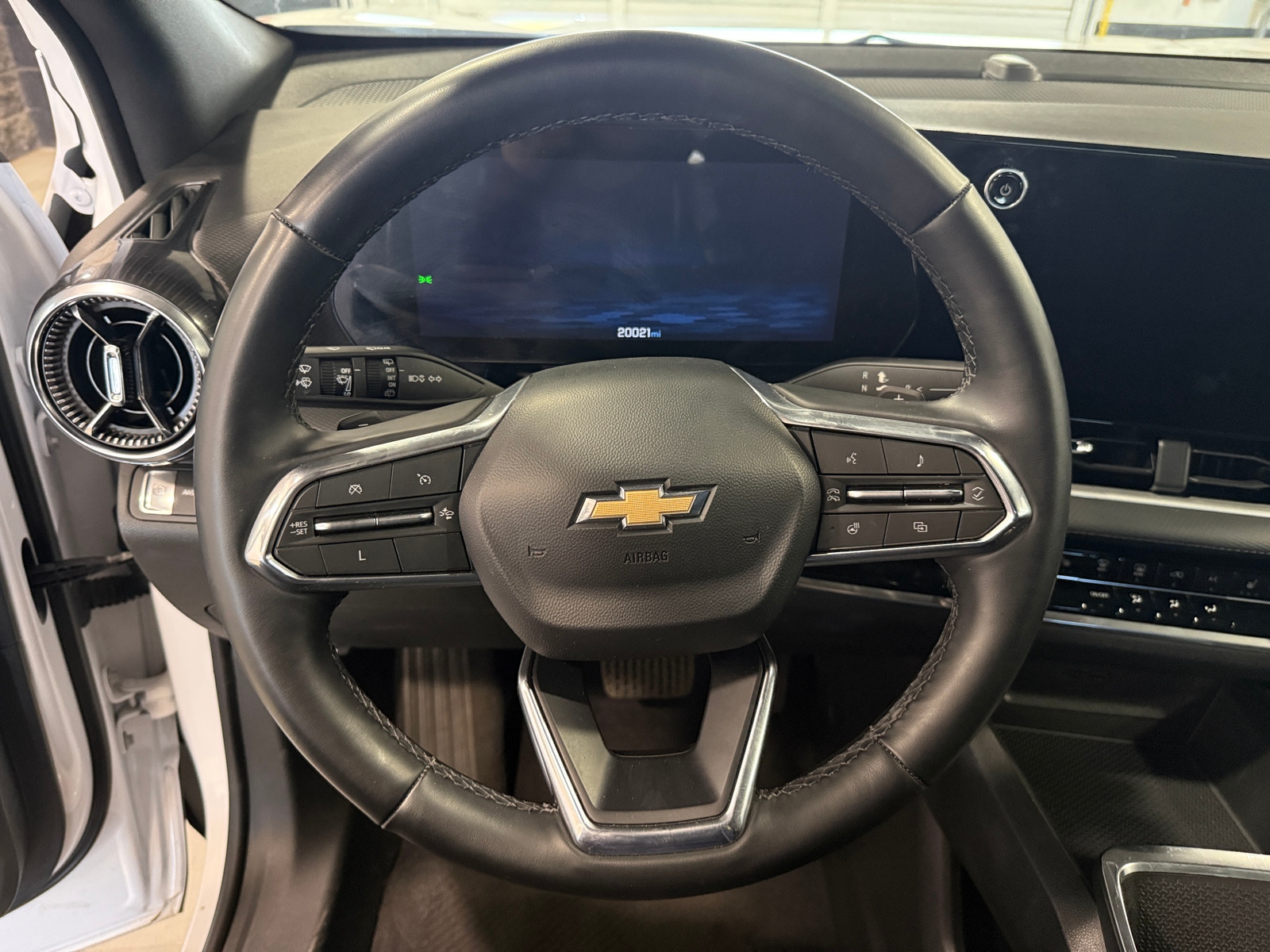 Thumbnail: 2025 Chevrolet Equinox - 5