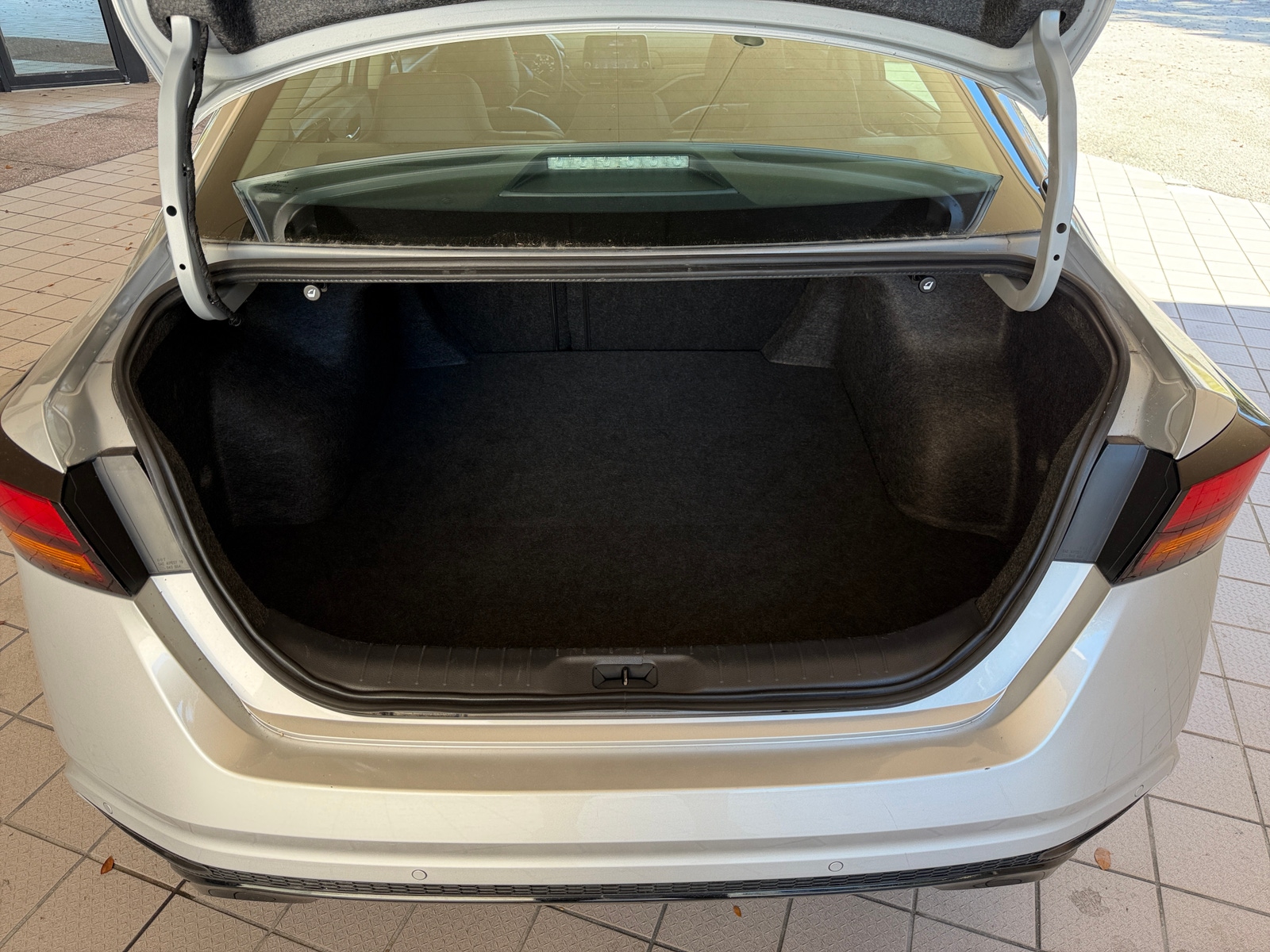 Thumbnail: 2025 Nissan Altima - 4