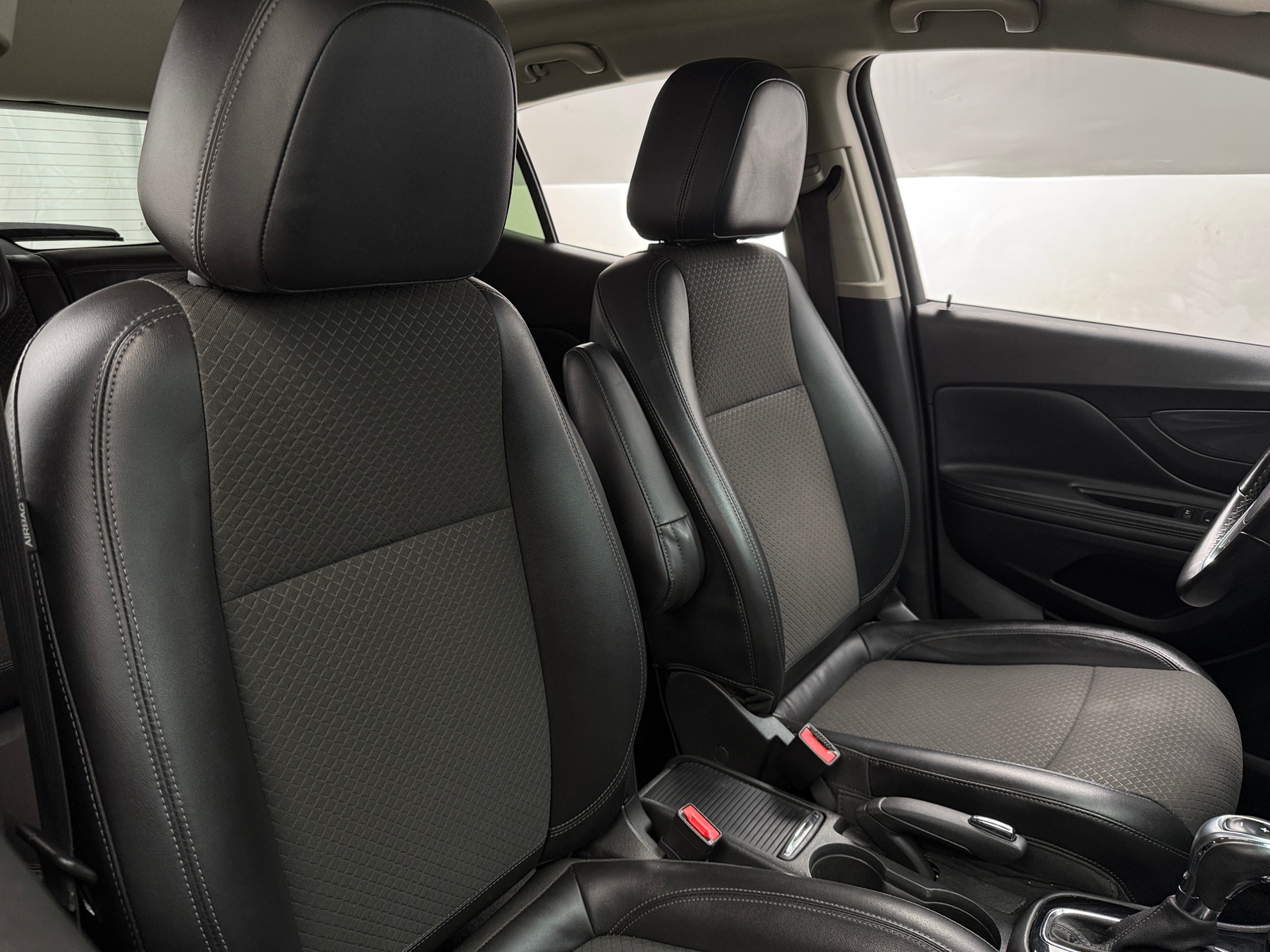 Thumbnail: 2019 Buick Encore - 2