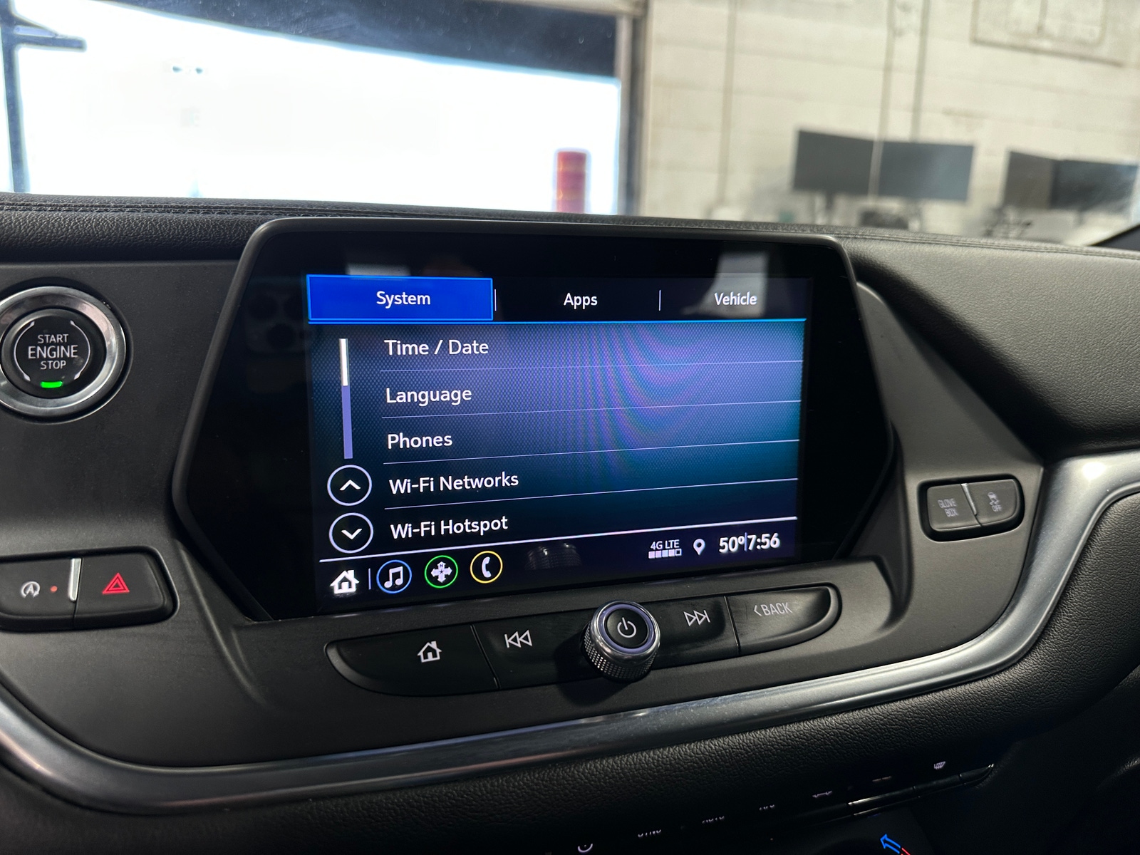 Thumbnail: 2020 Chevrolet Blazer - 4