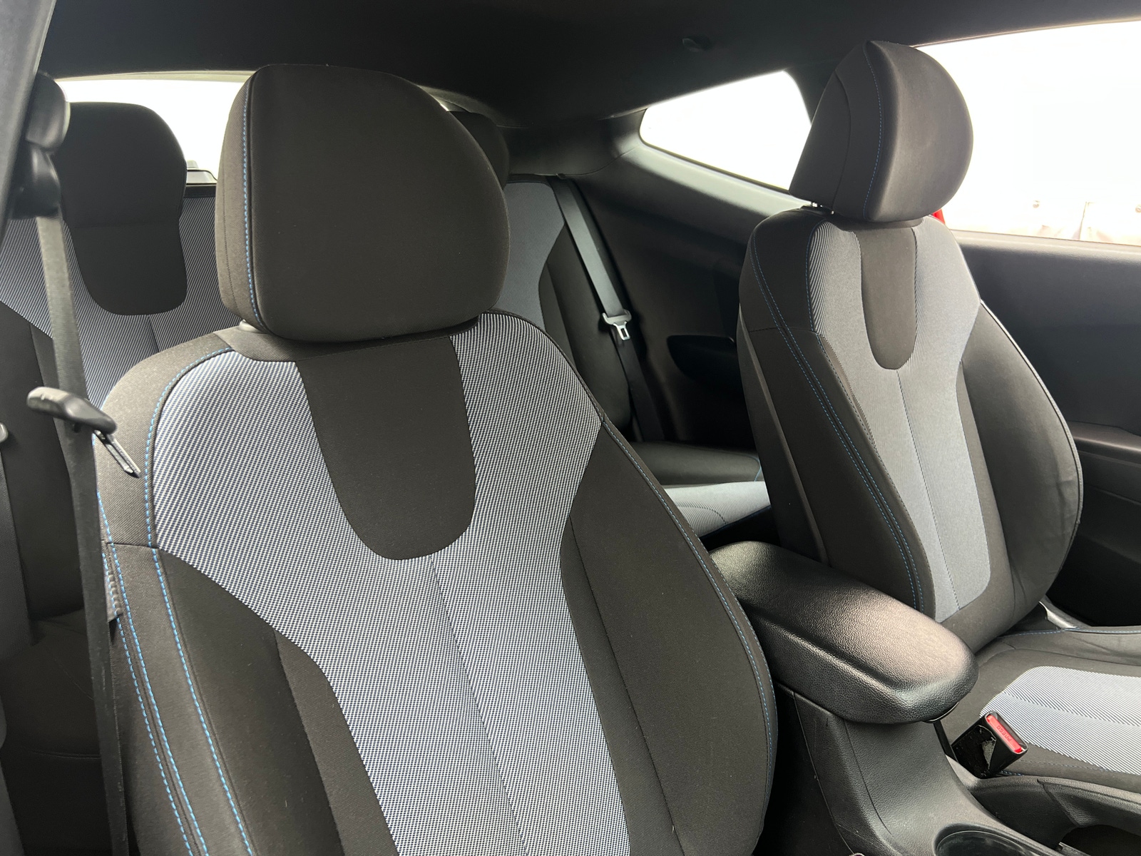 Thumbnail: 2019 Hyundai Veloster - 2