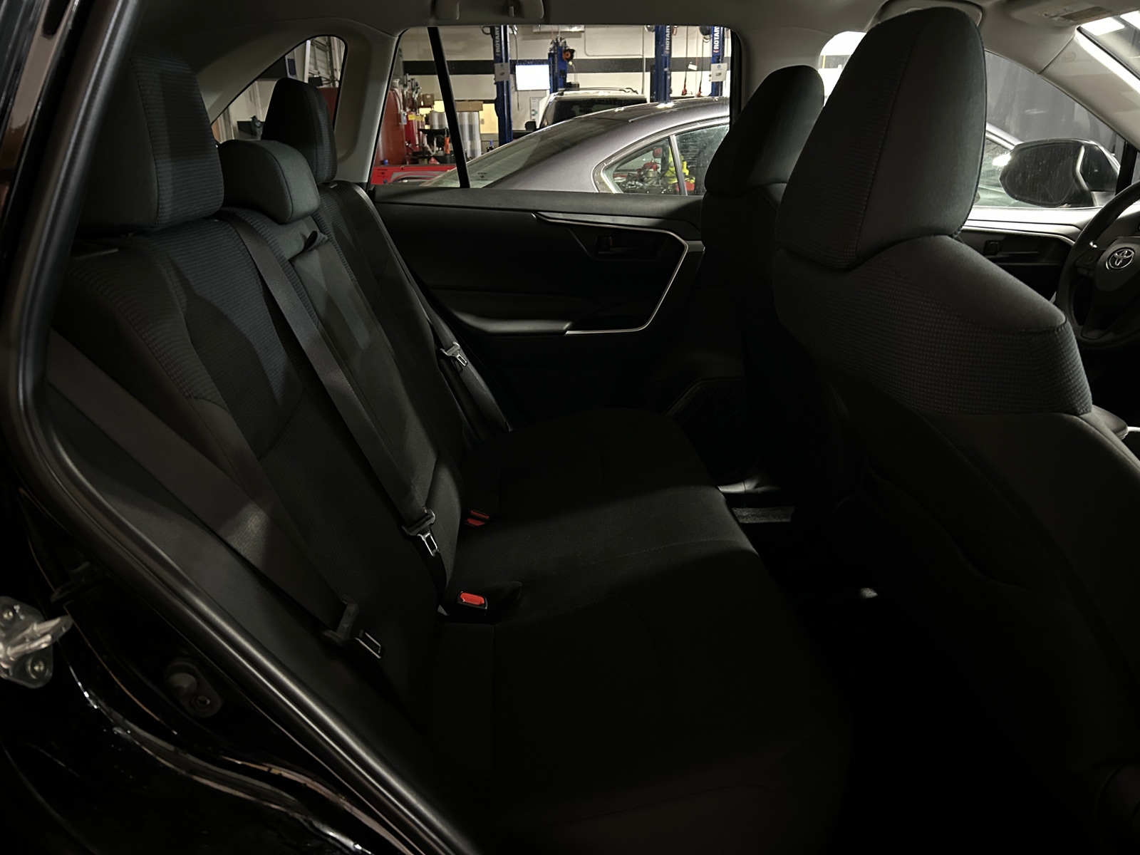 Thumbnail: 2025 Toyota RAV4 - 6