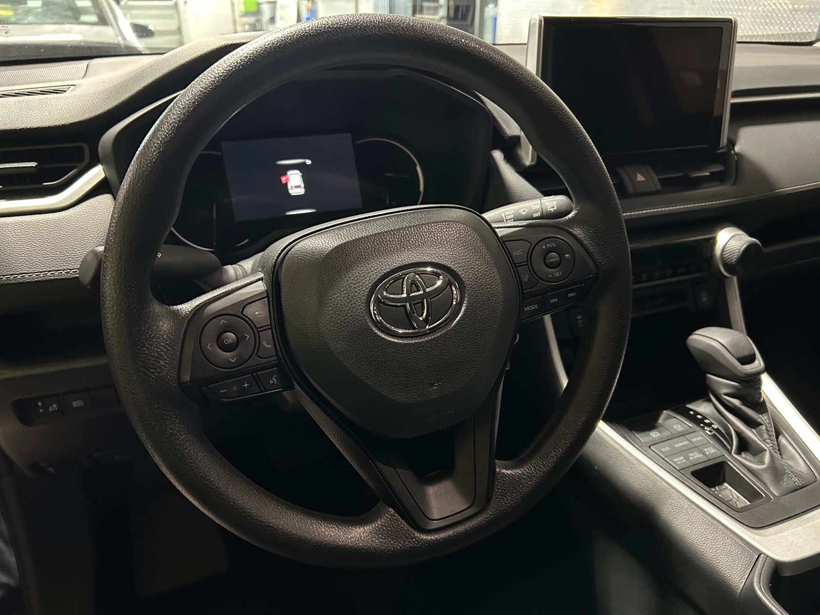 Thumbnail: 2025 Toyota RAV4 - 5