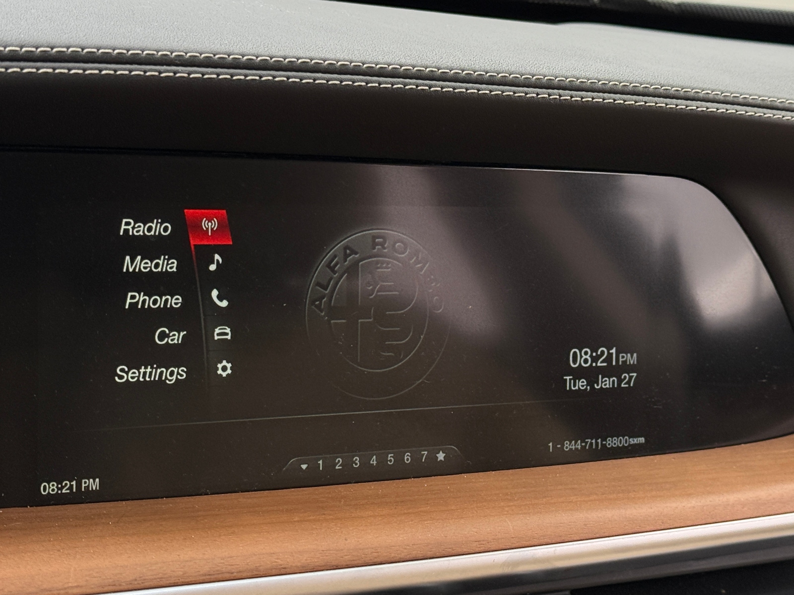 Thumbnail: 2019 Alfa Romeo Stelvio - 3