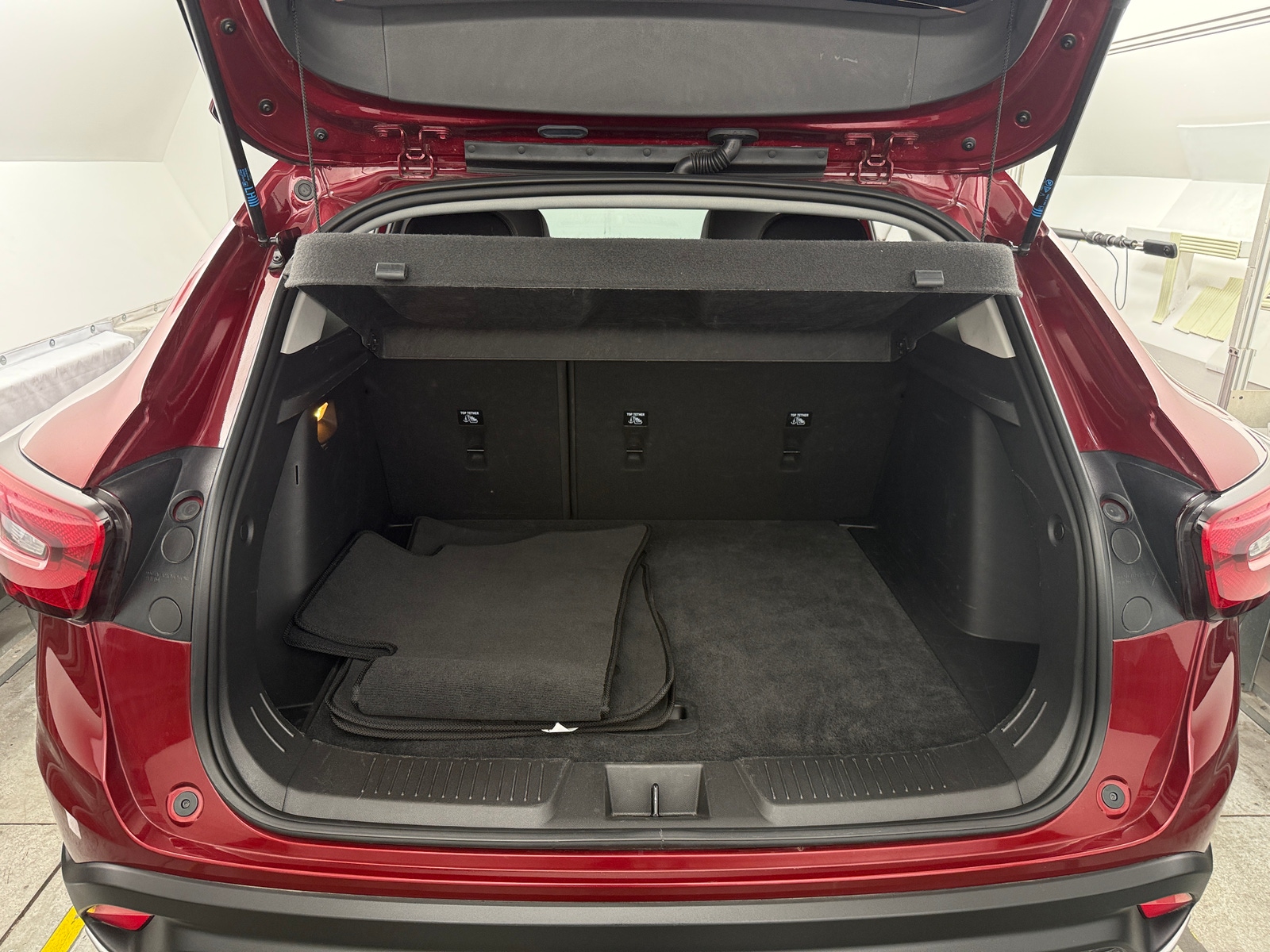 Thumbnail: 2025 Chevrolet Trax - 7