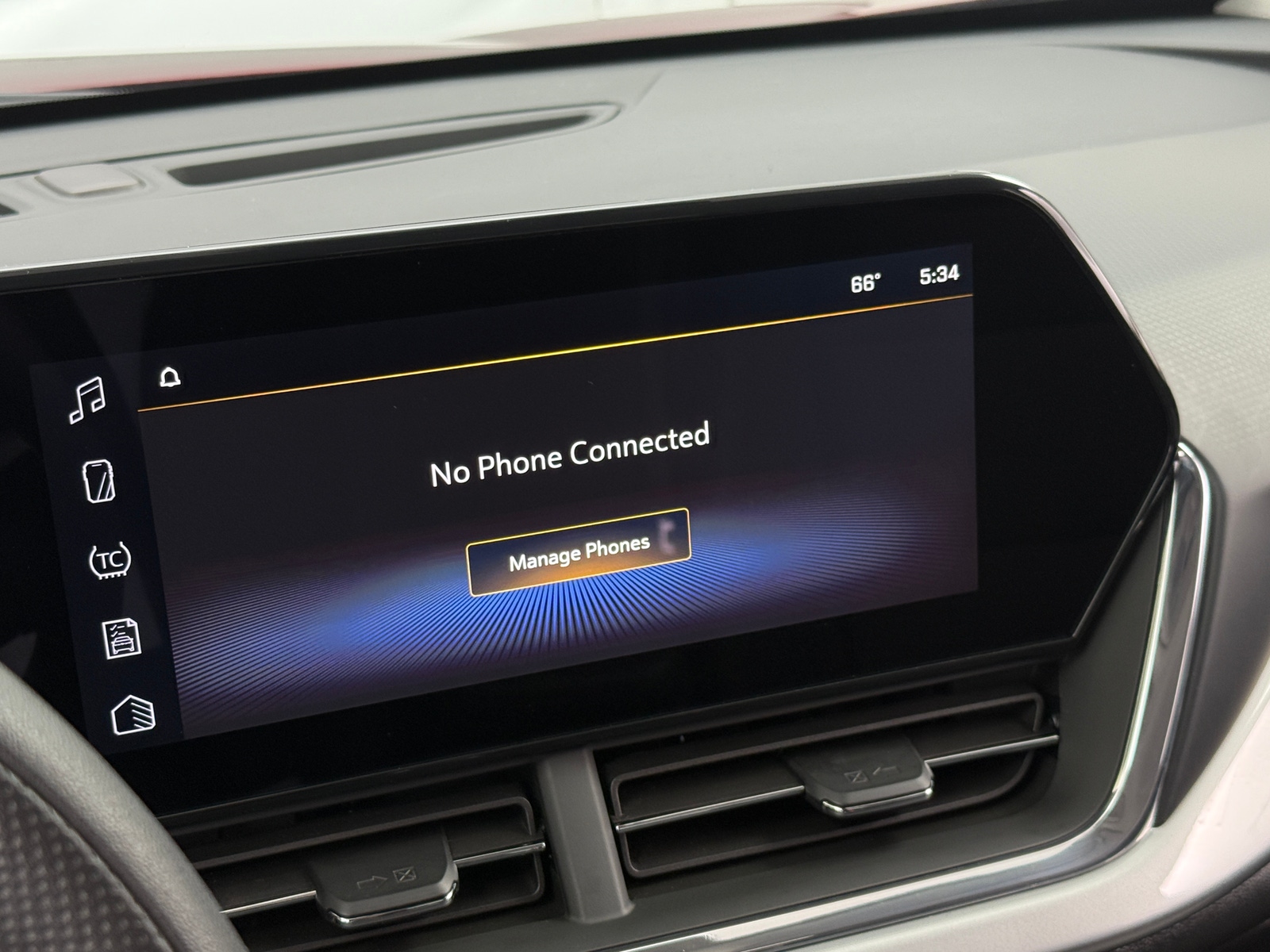 Thumbnail: 2025 Chevrolet Trax - 4