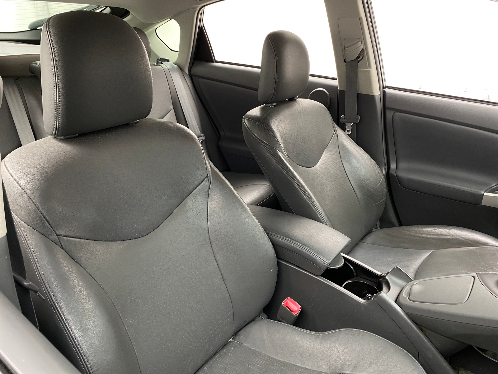 Thumbnail: 2010 Toyota Prius - 2