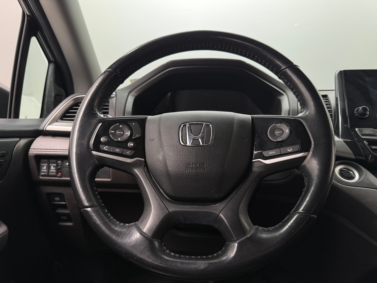 Thumbnail: 2019 Honda Odyssey - 4